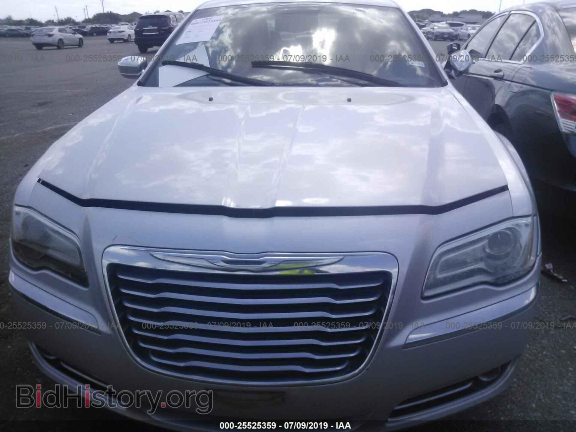 2012 CHRYSLER 300 - VIN: 2C3CCACG7CH199846 - Фото 6
