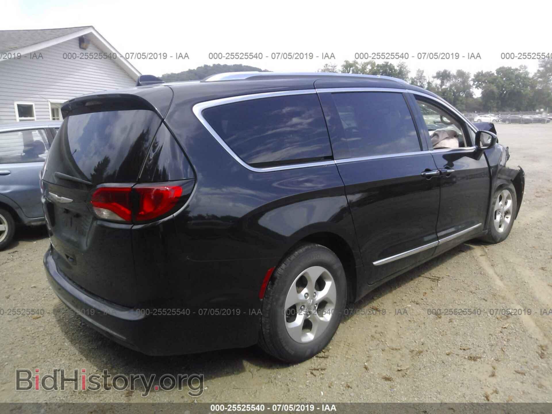 2017 CHRYSLER PACIFICA - VIN: 2C4RC1EG7HR591908 - Фото 4