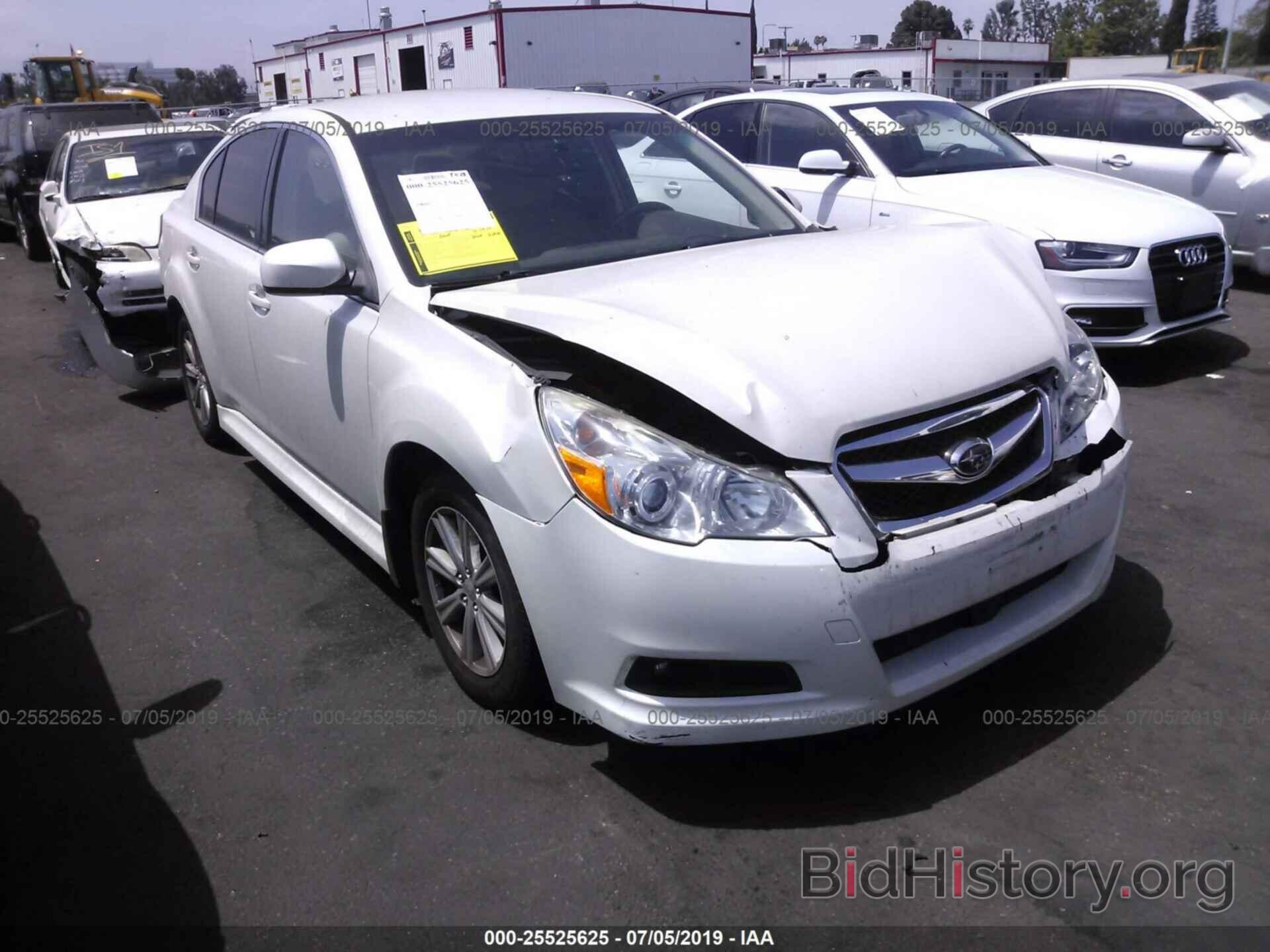 Photo 4S3BMBC65C3023057 - SUBARU LEGACY 2012