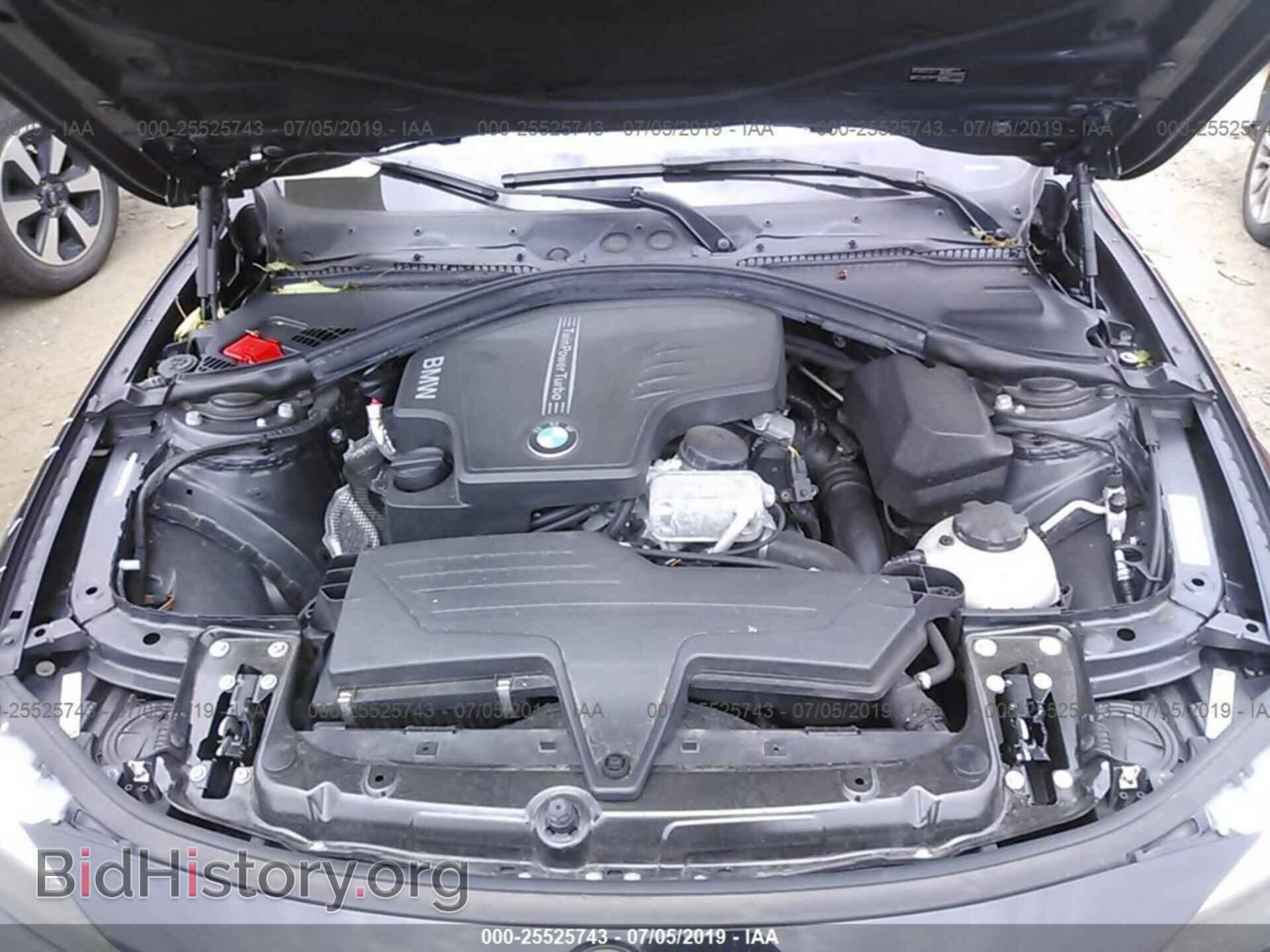 2014 BMW 320 - VIN: WBA3C3C58EF987011 - Фото 10