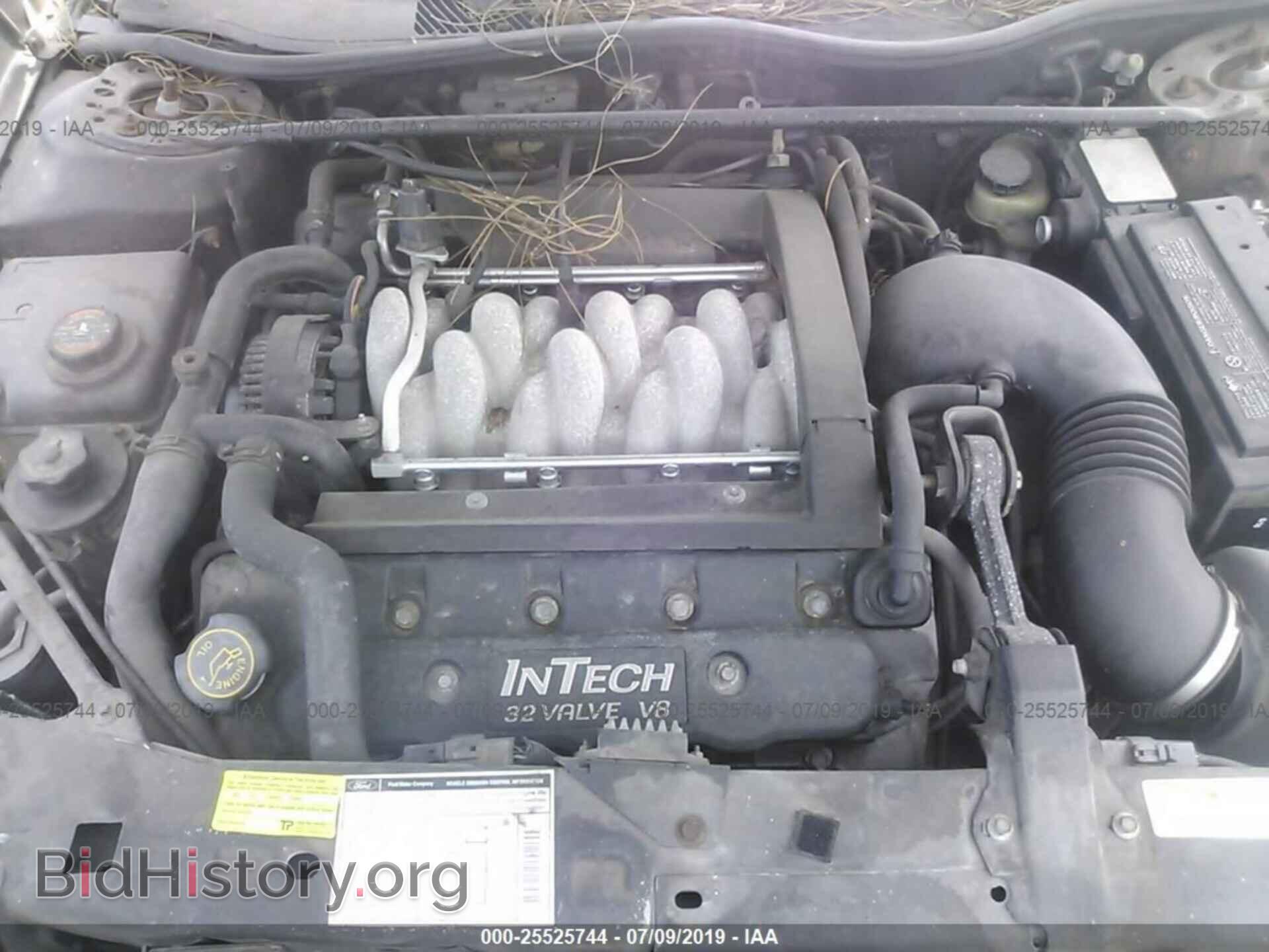 2000 LINCOLN CONTINENTAL - VIN: 1LNHM97V7YY839889 - Фото 10