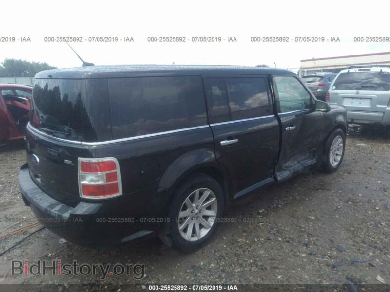 2011 Ford FLEX (VIN 2FMGK5CC9BBD08924) — фото 4 из 10