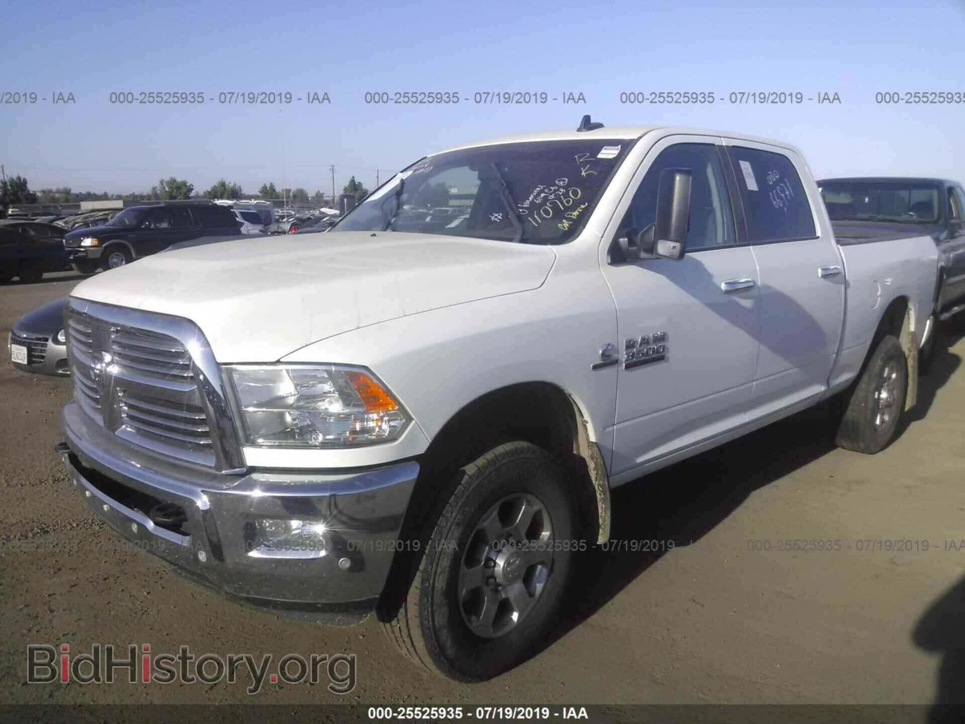 2016 RAM 3500 - VIN: 3C63R3DL5GG110760 - Photo 2