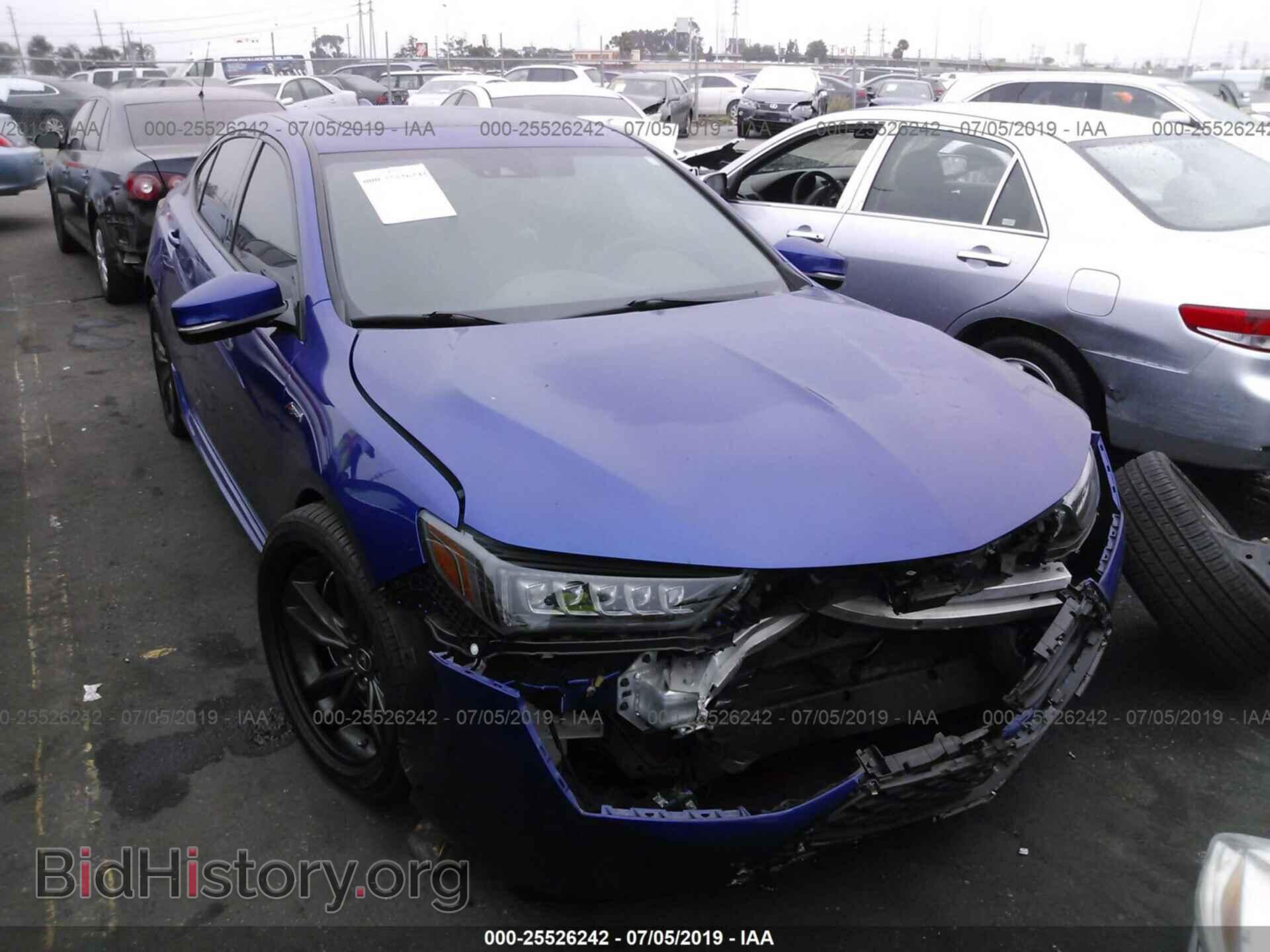 Фотография 19UUB2F64JA011860 - ACURA TLX 2018