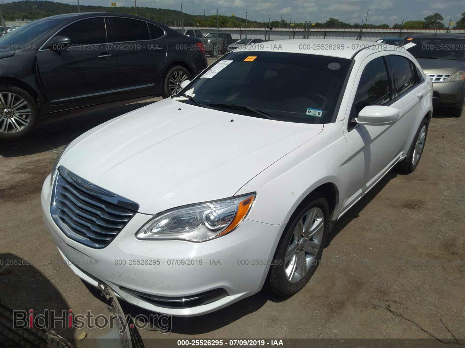 2013 CHRYSLER 200 - VIN: 1C3CCBBB9DN501657 - Photo 2