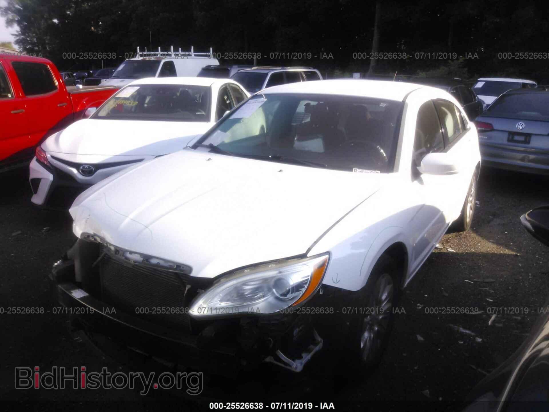2012 CHRYSLER 200 - VIN: 1C3CCBAB2CN271797 - Фото 2