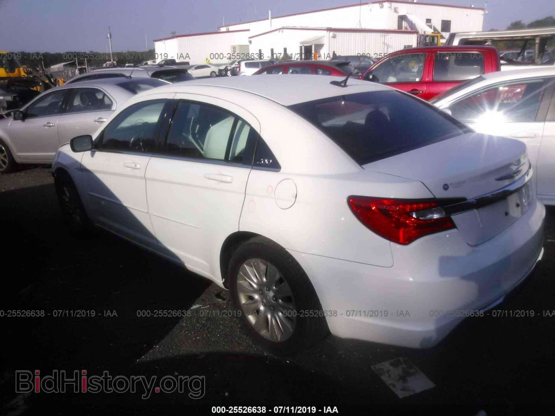 2012 CHRYSLER 200 - VIN: 1C3CCBAB2CN271797 - Фото 3