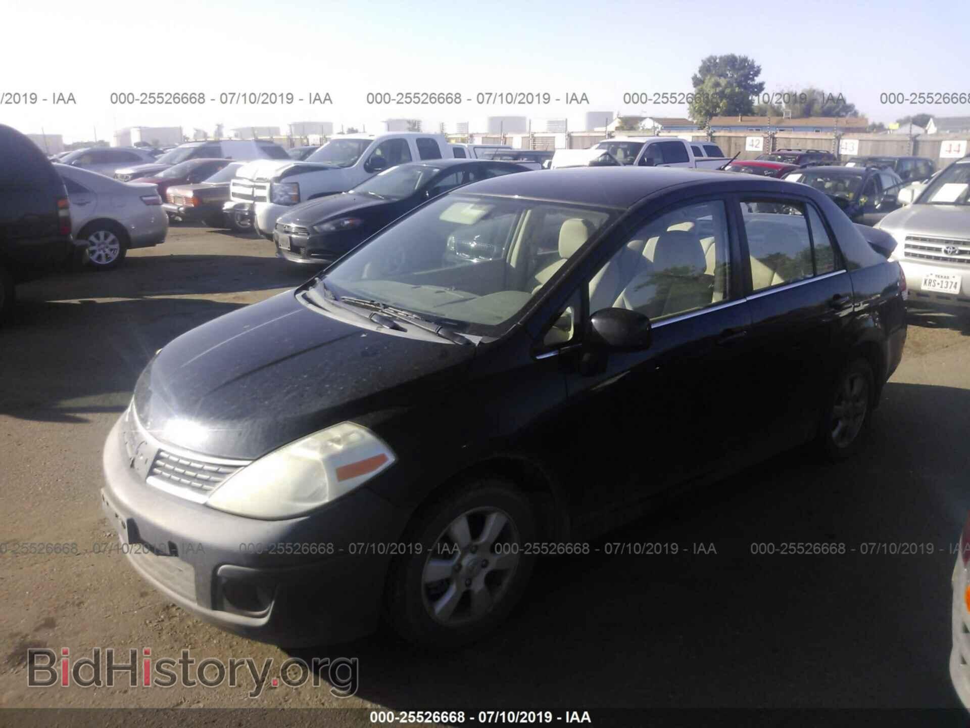 2007 NISSAN VERSA - VIN: 3N1BC11E47L440142 - Фото 2