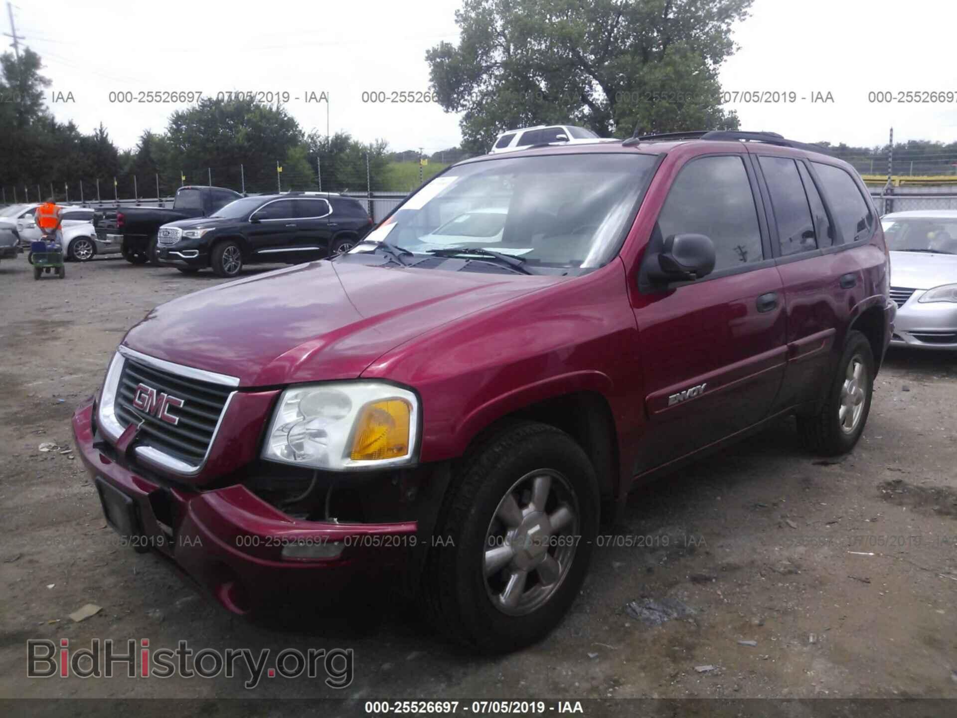 2004 GMC ENVOY - VIN: 1GKDS13S142200477 - Photo 2