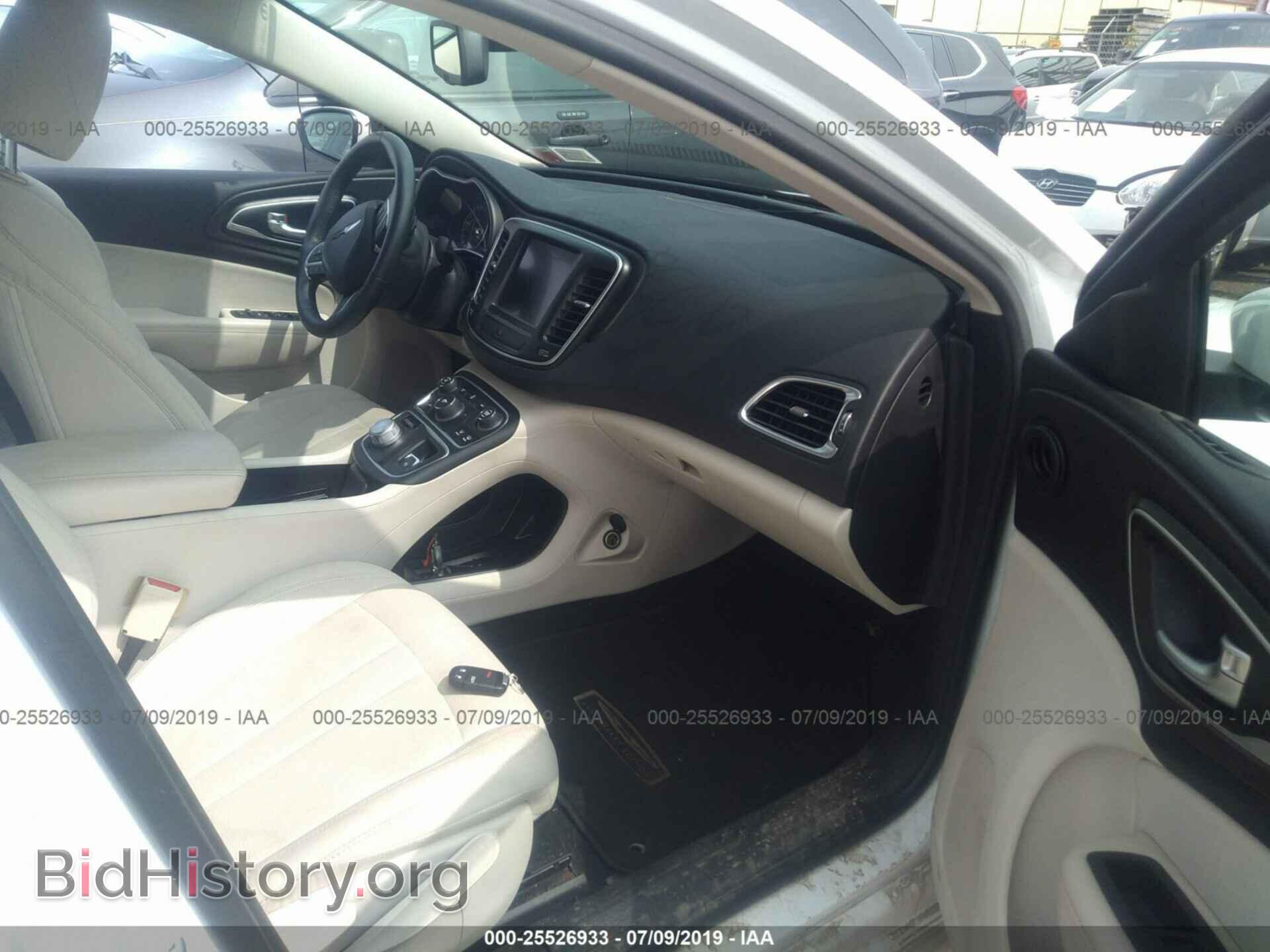 2016 CHRYSLER 200 - VIN: 1C3CCCAB9GN156772 - Photo 5