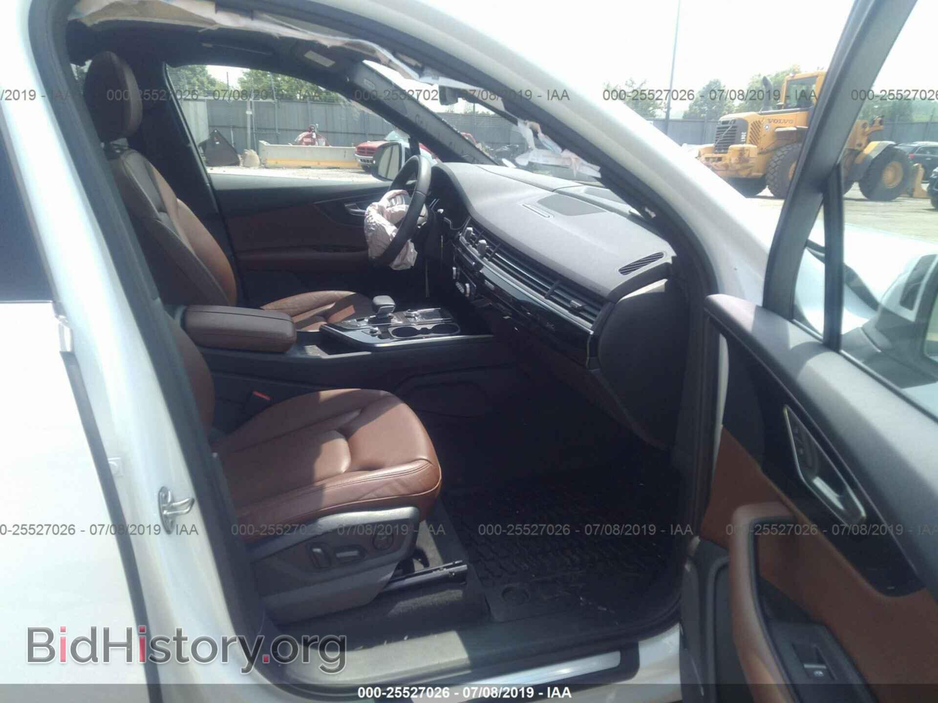 2017 AUDI Q7 - VIN: WA1VAAF76HD056763 - Фото 5