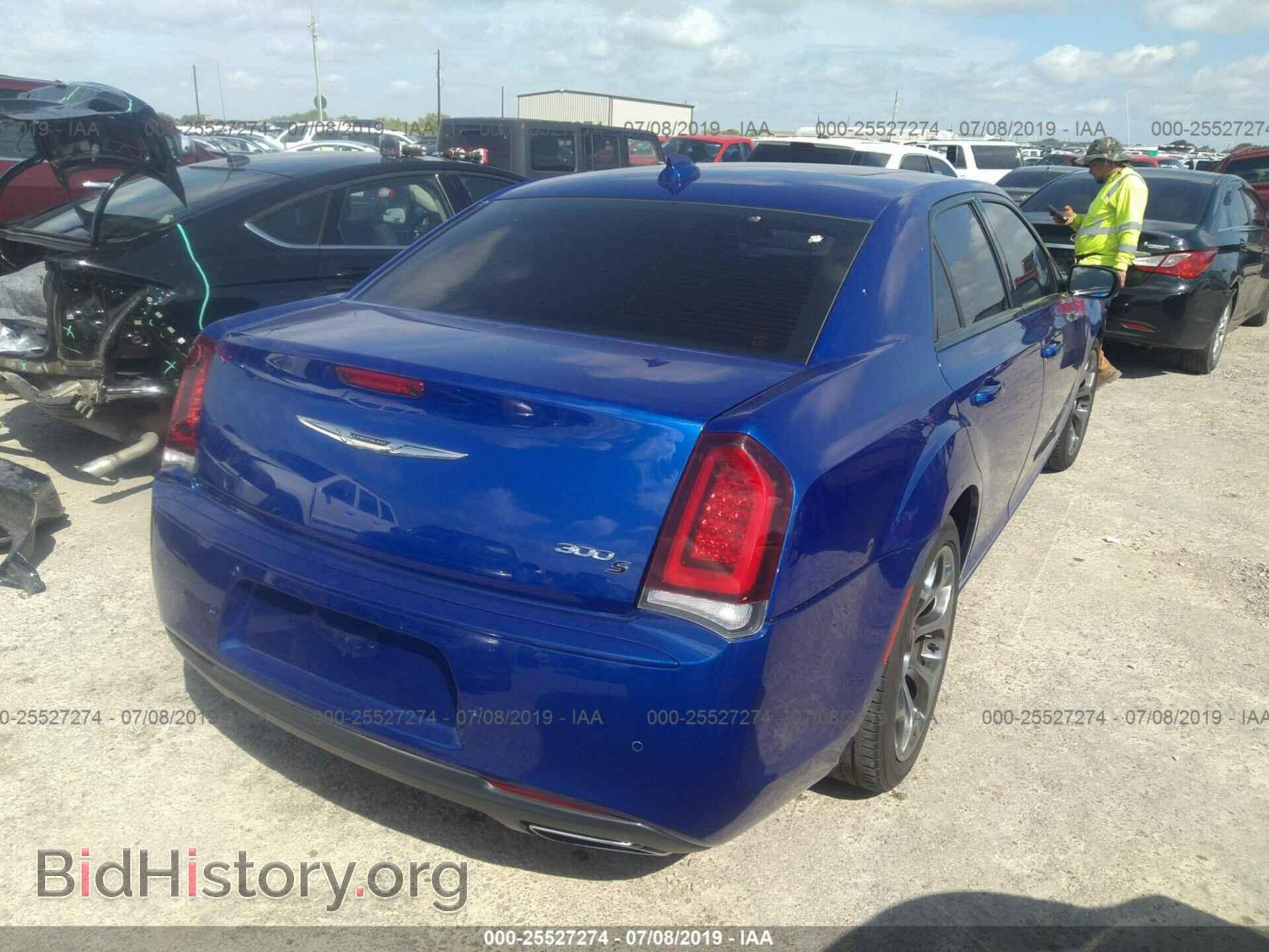 2018 CHRYSLER 300 - VIN: 2C3CCABG6JH264152 - Фото 4