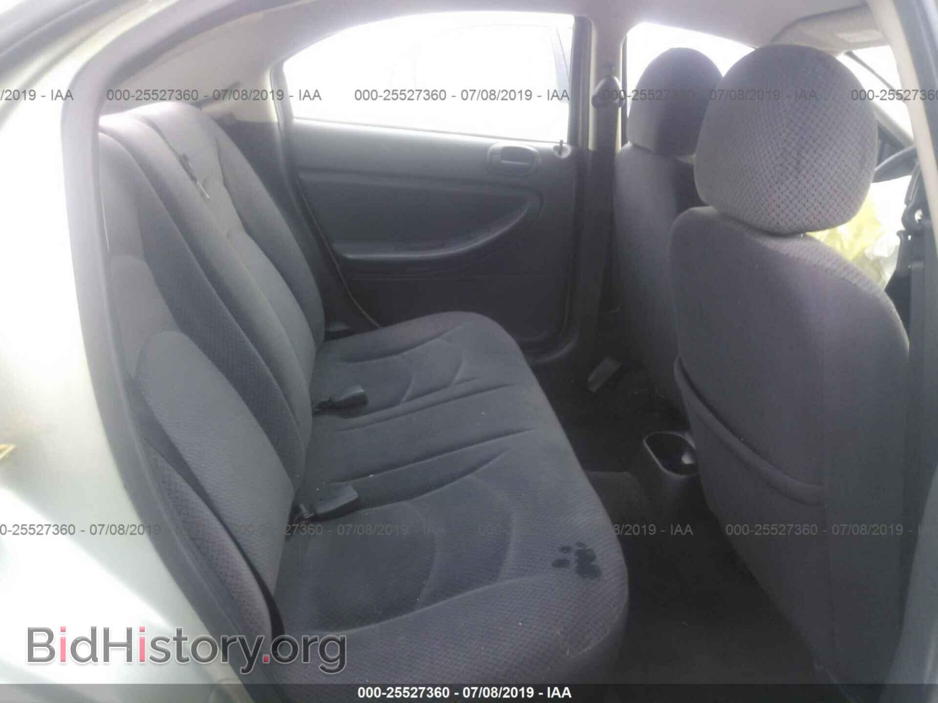 2004 CHRYSLER SEBRING - VIN: 1C3EL46X64N393749 - Фото 8