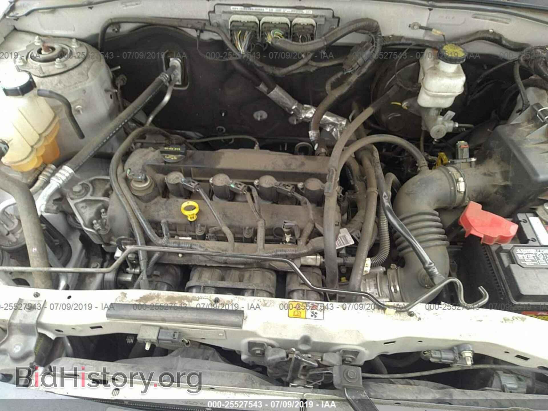 2011 FORD ESCAPE - VIN: 1FMCU0D73BKA87694 - Фото 10