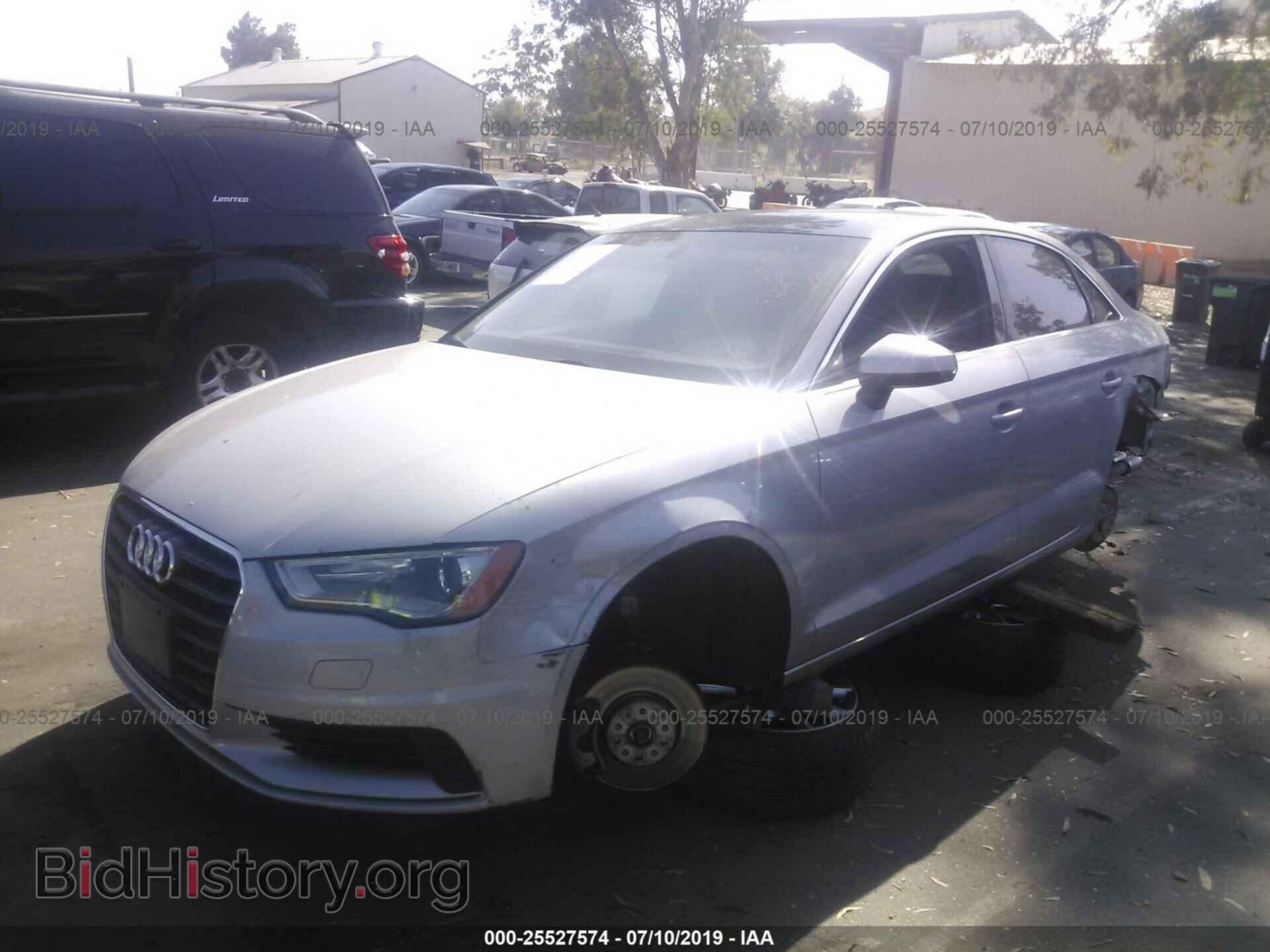 2015 Audi A3 - VIN: WAUCCGFF7F1020478 - Фото 2