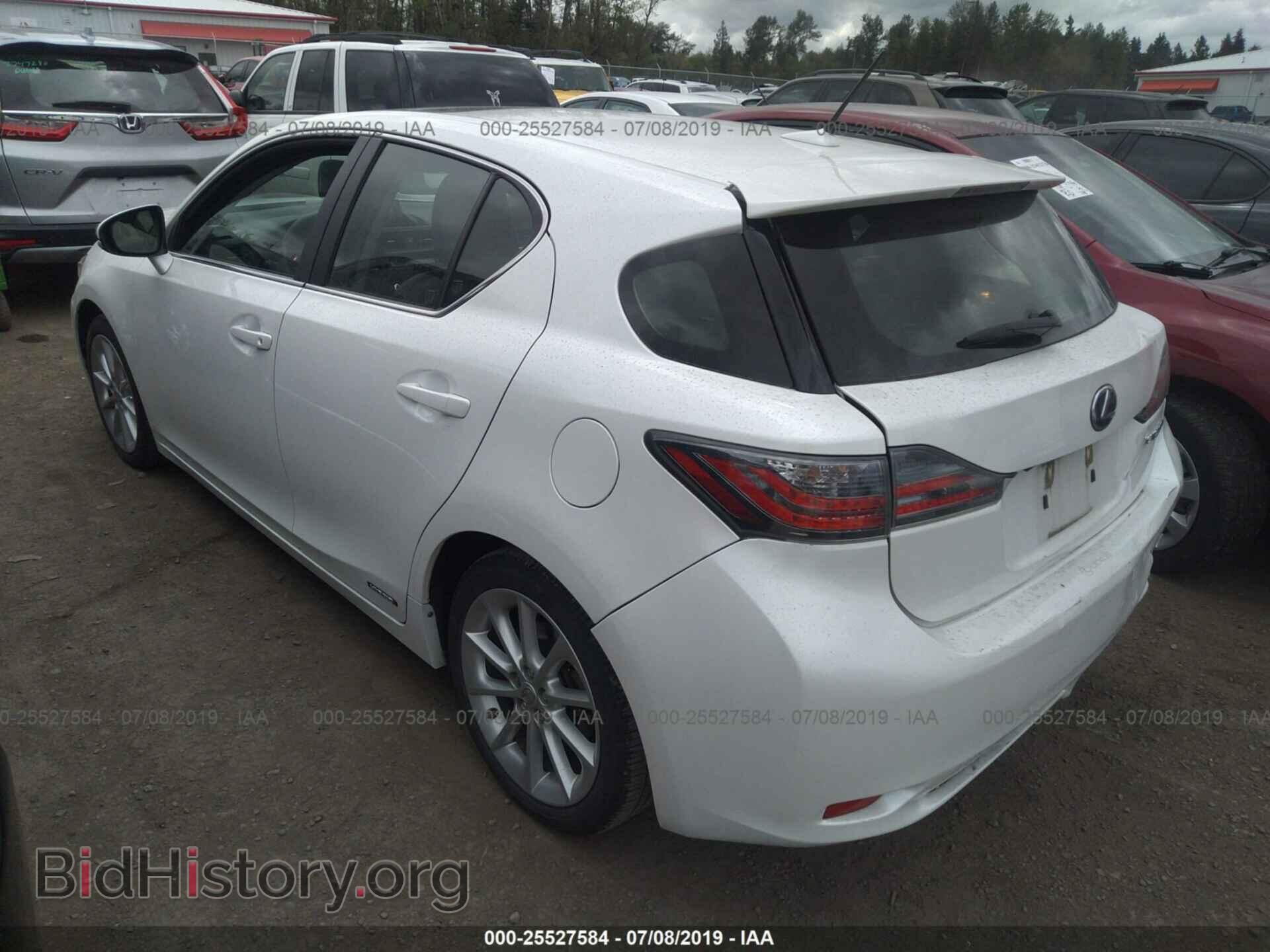 2011 LEXUS CT - VIN: JTHKD5BH4B2039113 - Фото 3