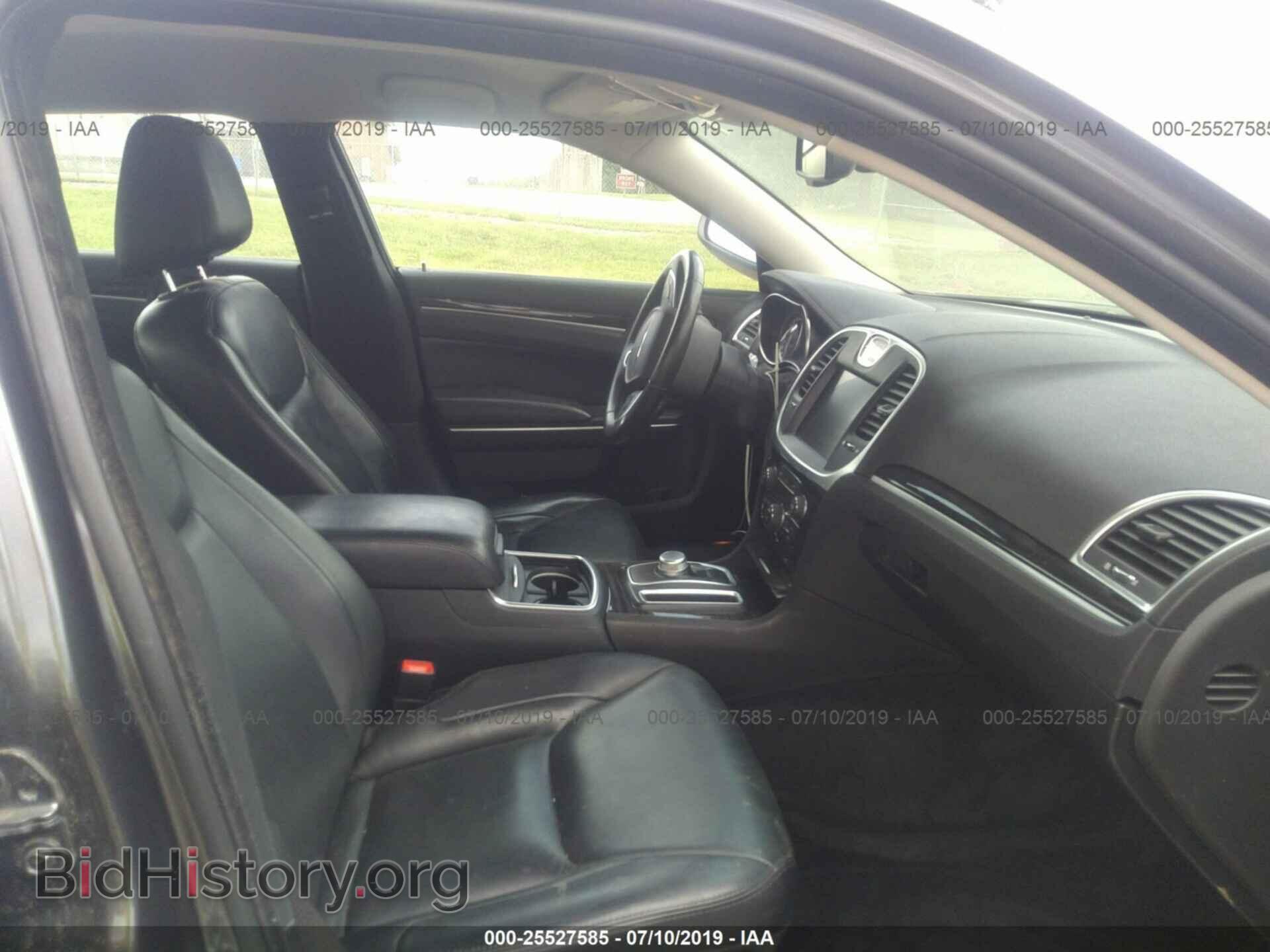 2015 CHRYSLER 300 - VIN: 2C3CCAAG9FH898452 - Фото 5
