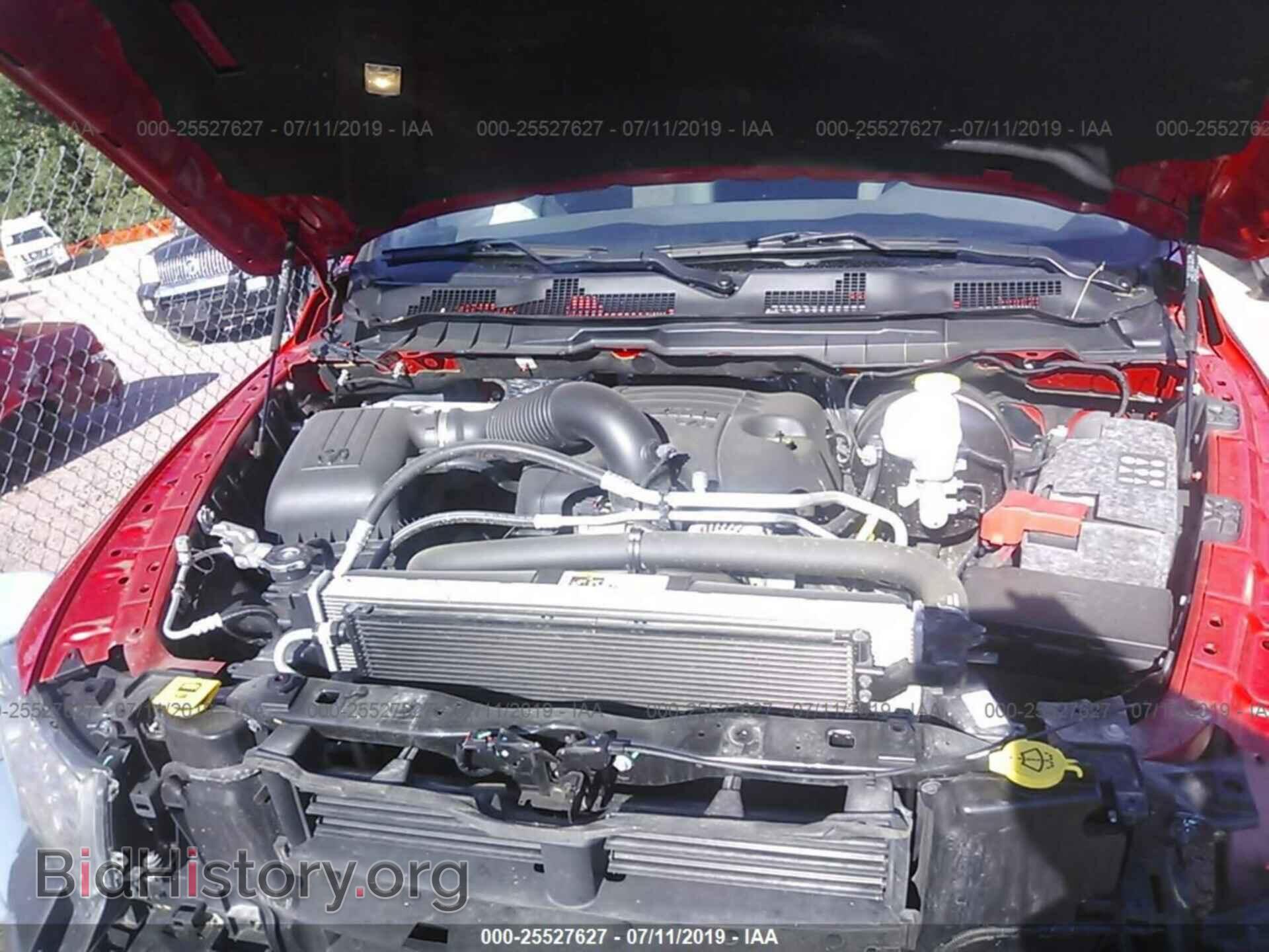 2017 RAM 1500 - VIN: 3C6RR7LT3HG746680 - Фото 10