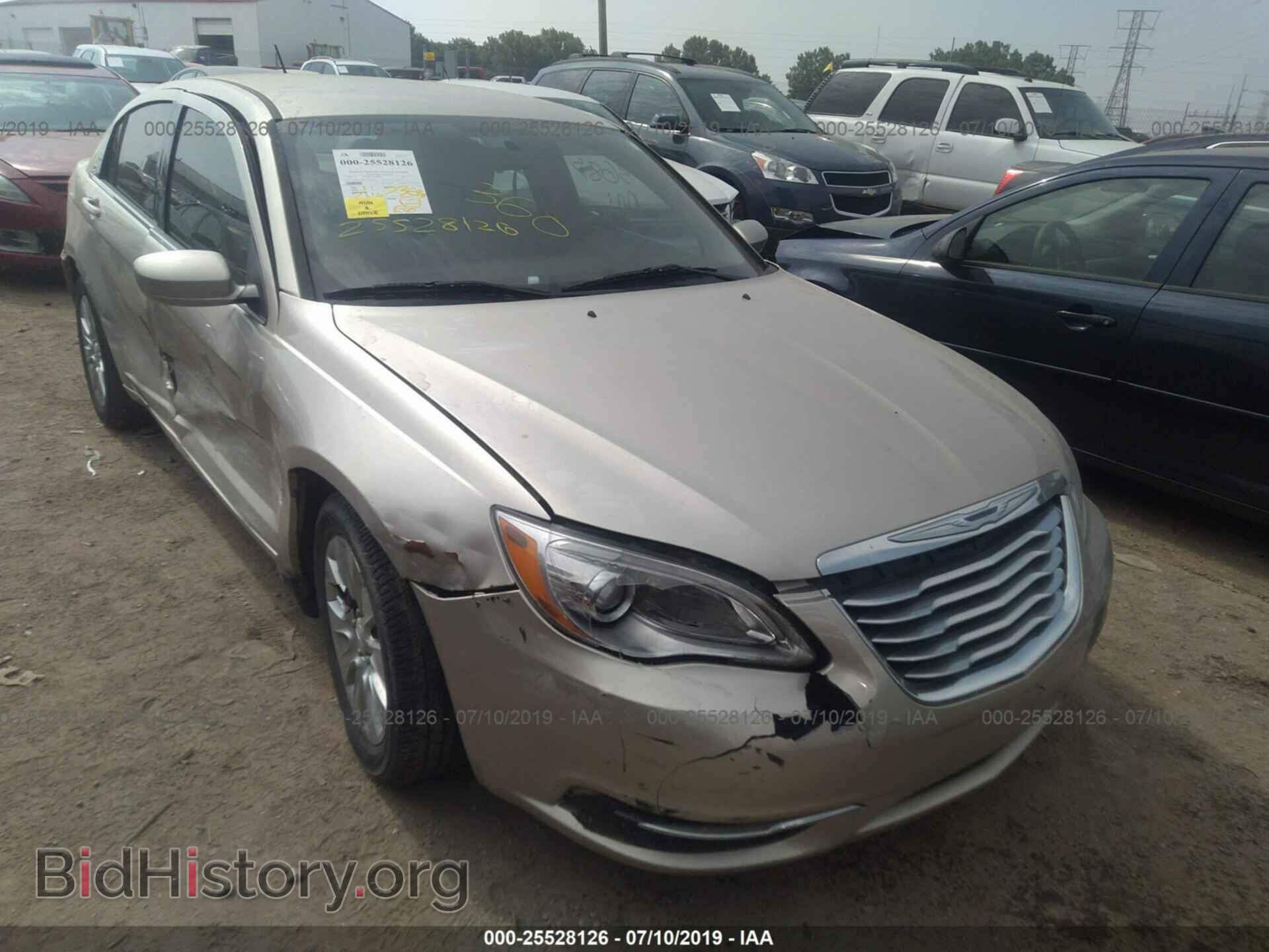 Photo 1C3CCBAG7DN724051 - CHRYSLER 200 2013