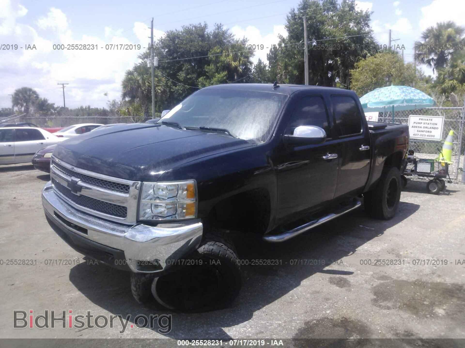 2013 CHEVROLET SILVERADO - VIN: 3GCPKSE78DG217565 - Photo 2
