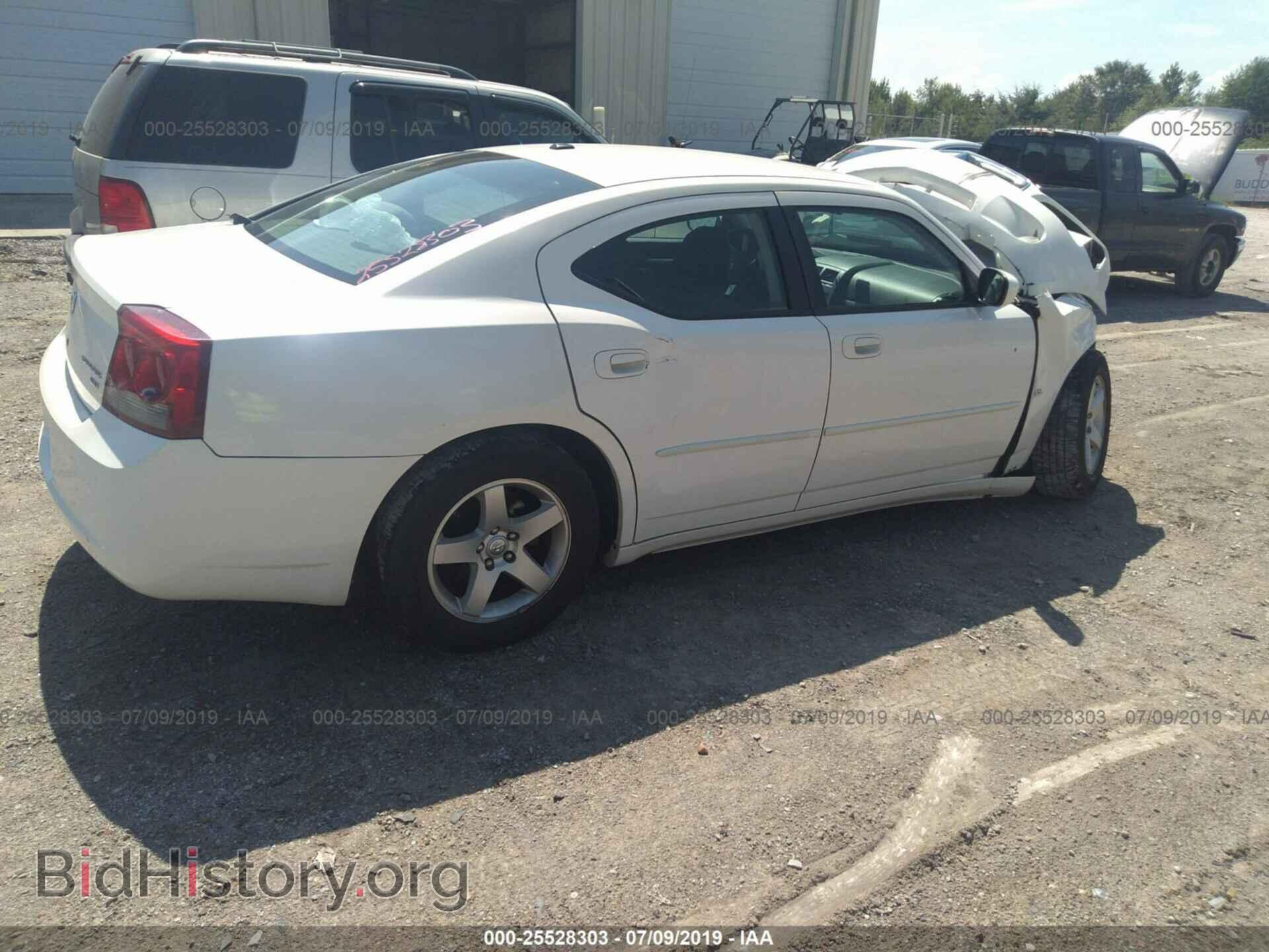 2010 DODGE CHARGER - VIN: 2B3CA3CV5AH147531 - Фото 4