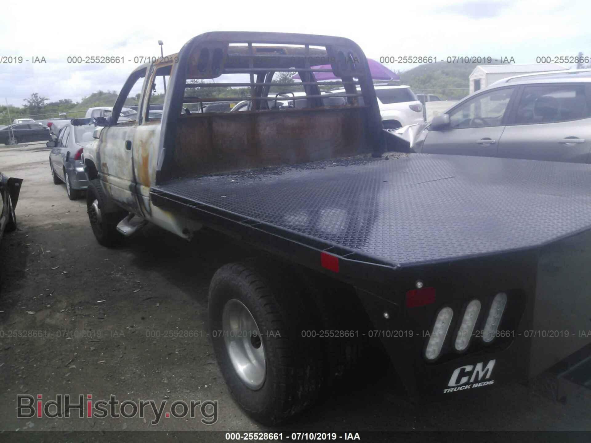 1997 DODGE RAM 3500 - VIN: 3B7MF33D2VM578962 - Фото 3