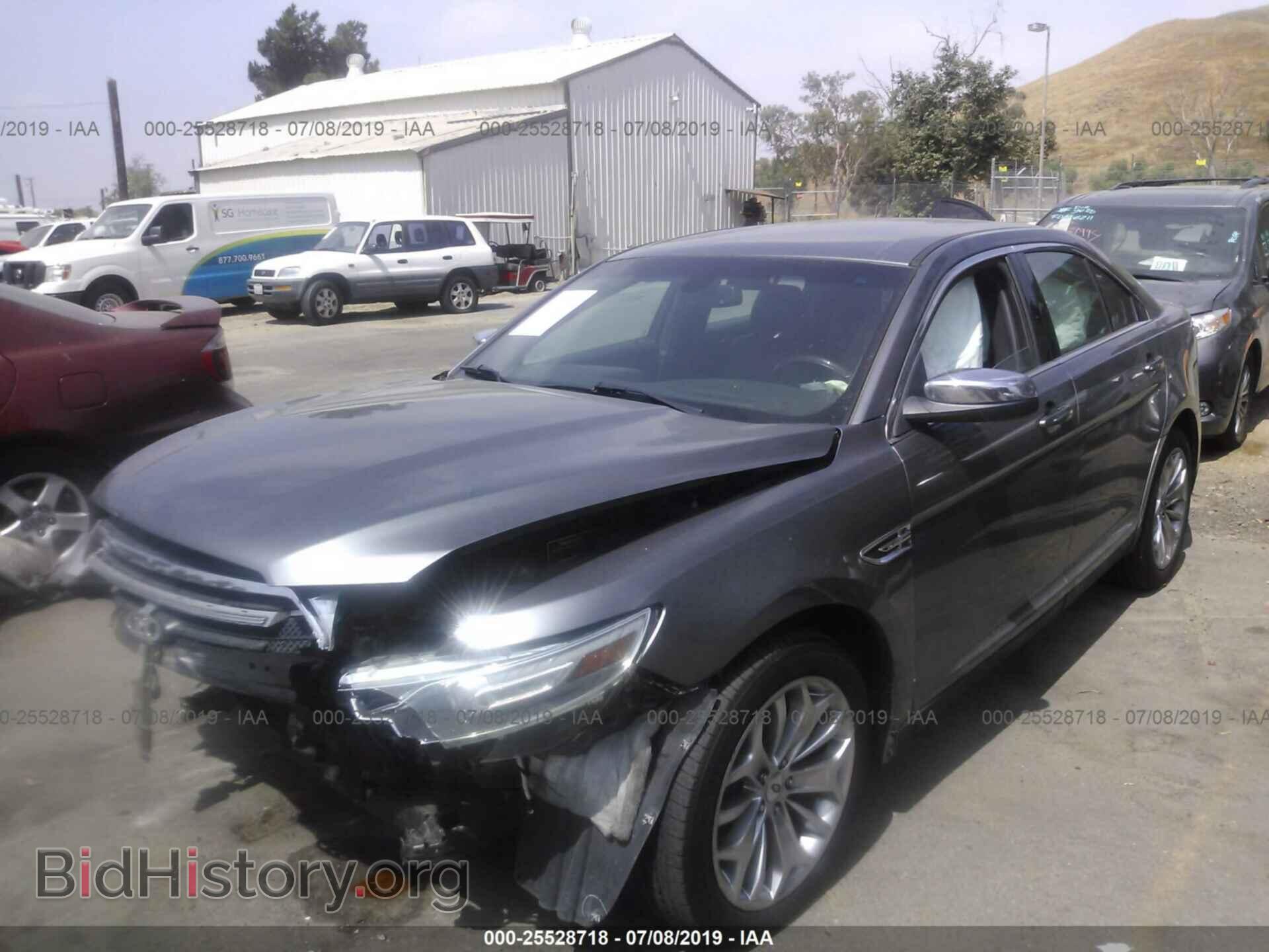 2013 FORD TAURUS - VIN: 1FAHP2F82DG218046 - Фото 2