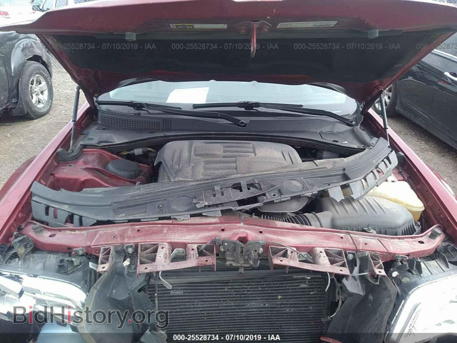 2014 CHRYSLER 300C - VIN: 2C3CCAKG3EH240042 - Фото 10
