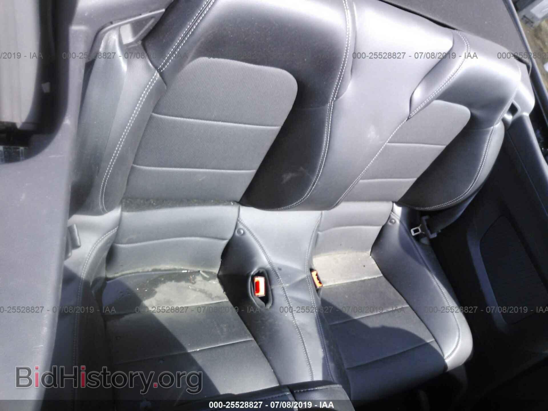 2019 FORD MUSTANG - VIN: 1FATP8UH0K5179658 - Фото 8