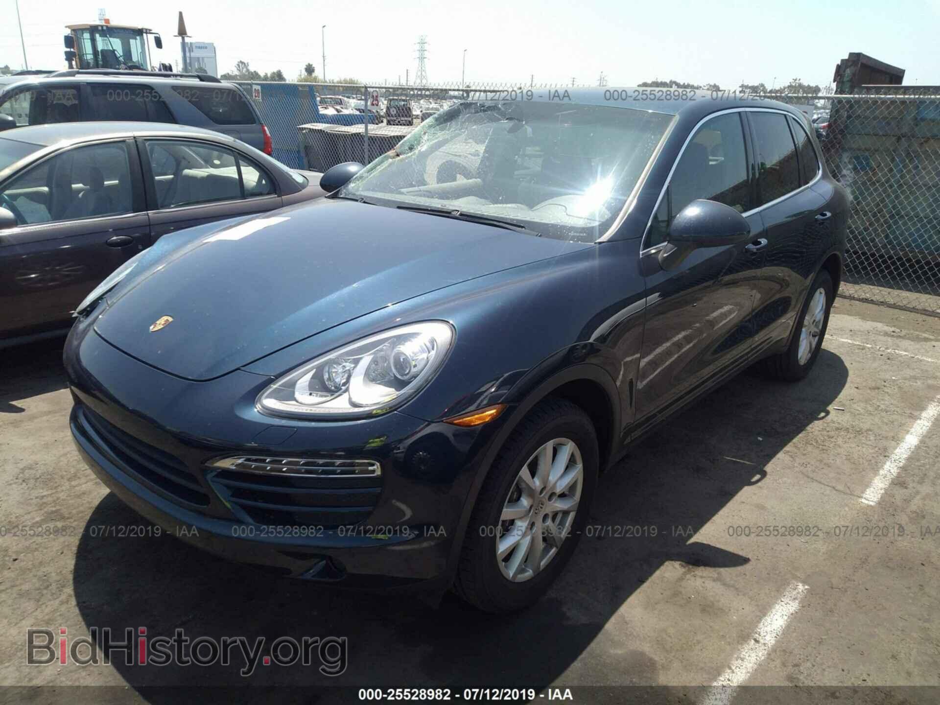 2014 PORSCHE CAYENNE - VIN: WP1AA2A23ELA01094 - Фото 2
