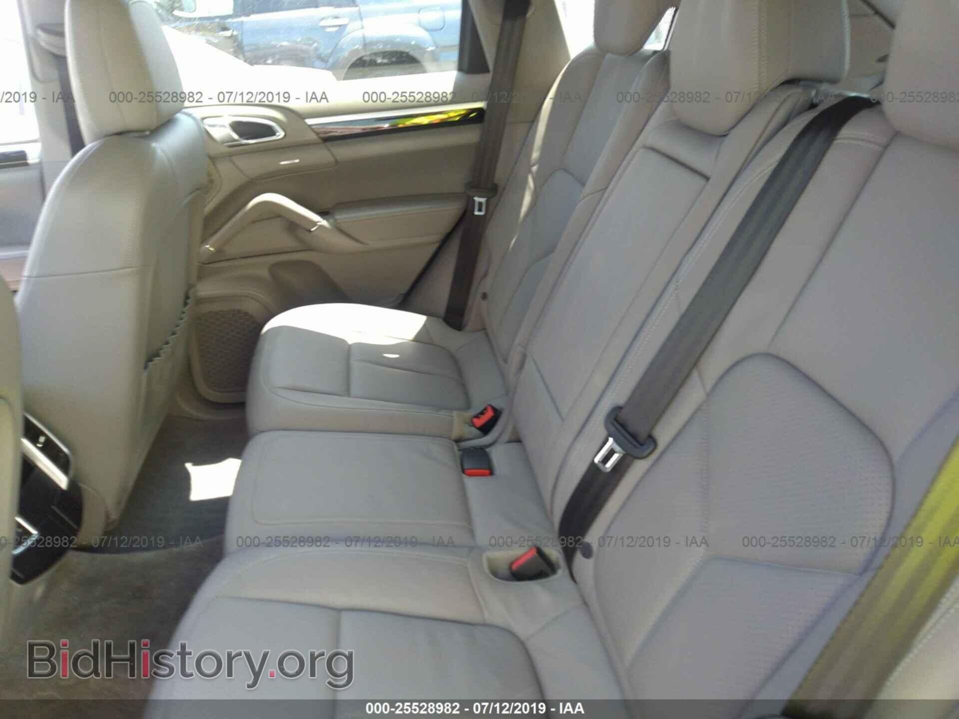 2014 PORSCHE CAYENNE - VIN: WP1AA2A23ELA01094 - Фото 8