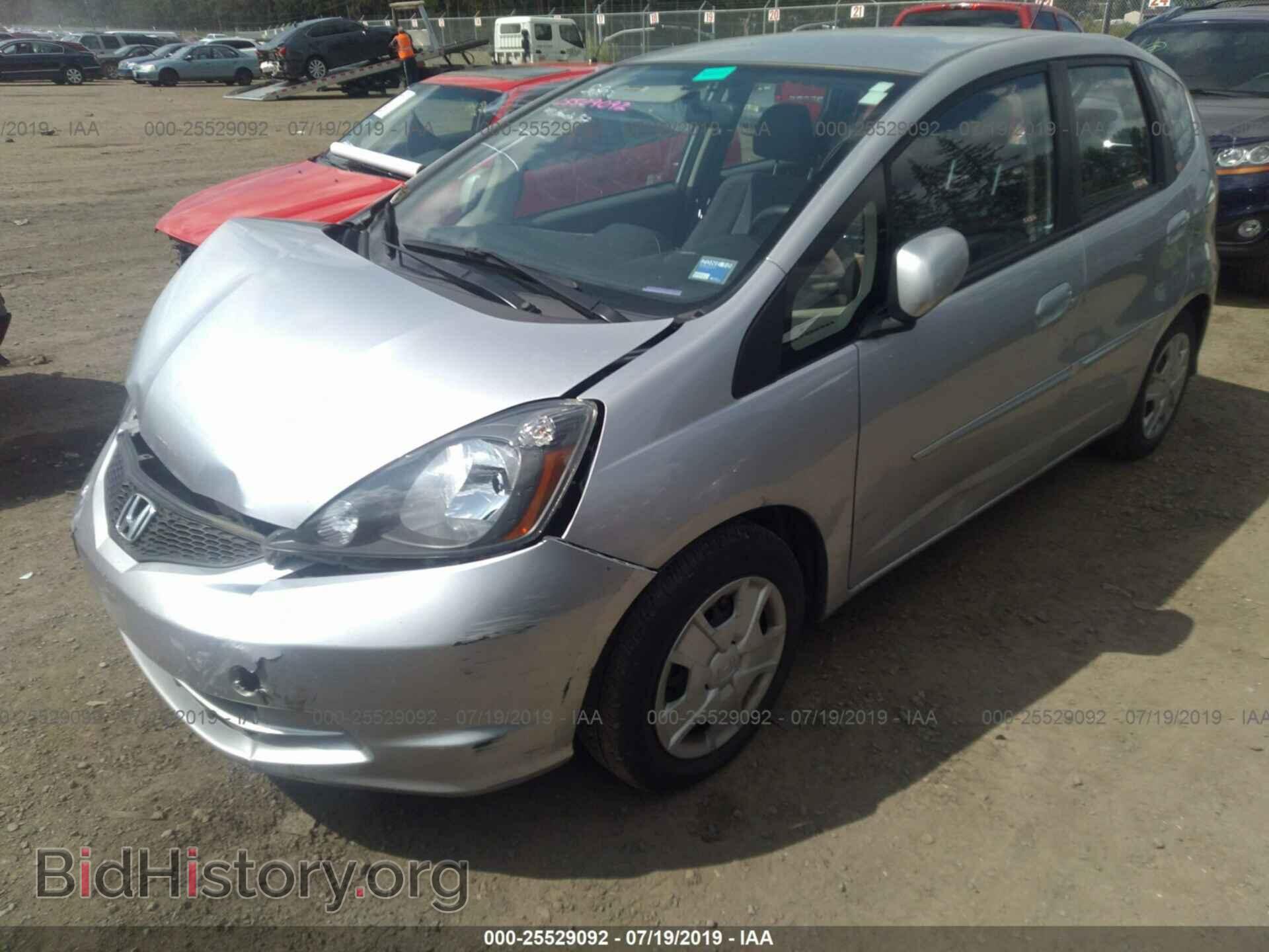 2013 HONDA FIT - VIN: JHMGE8H35DC063028 - Фото 2