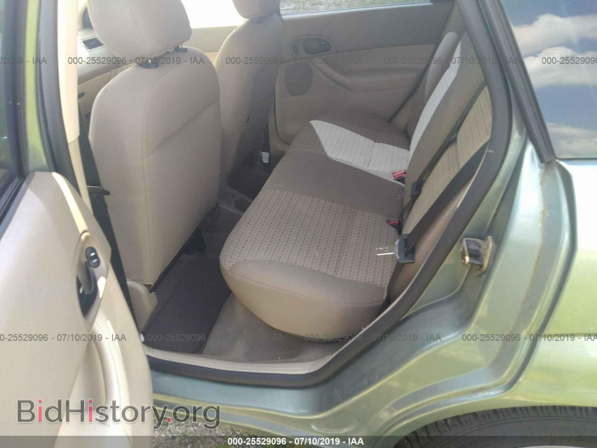 2005 FORD FOCUS - VIN: 1FAFP36N55W186784 - Фото 8