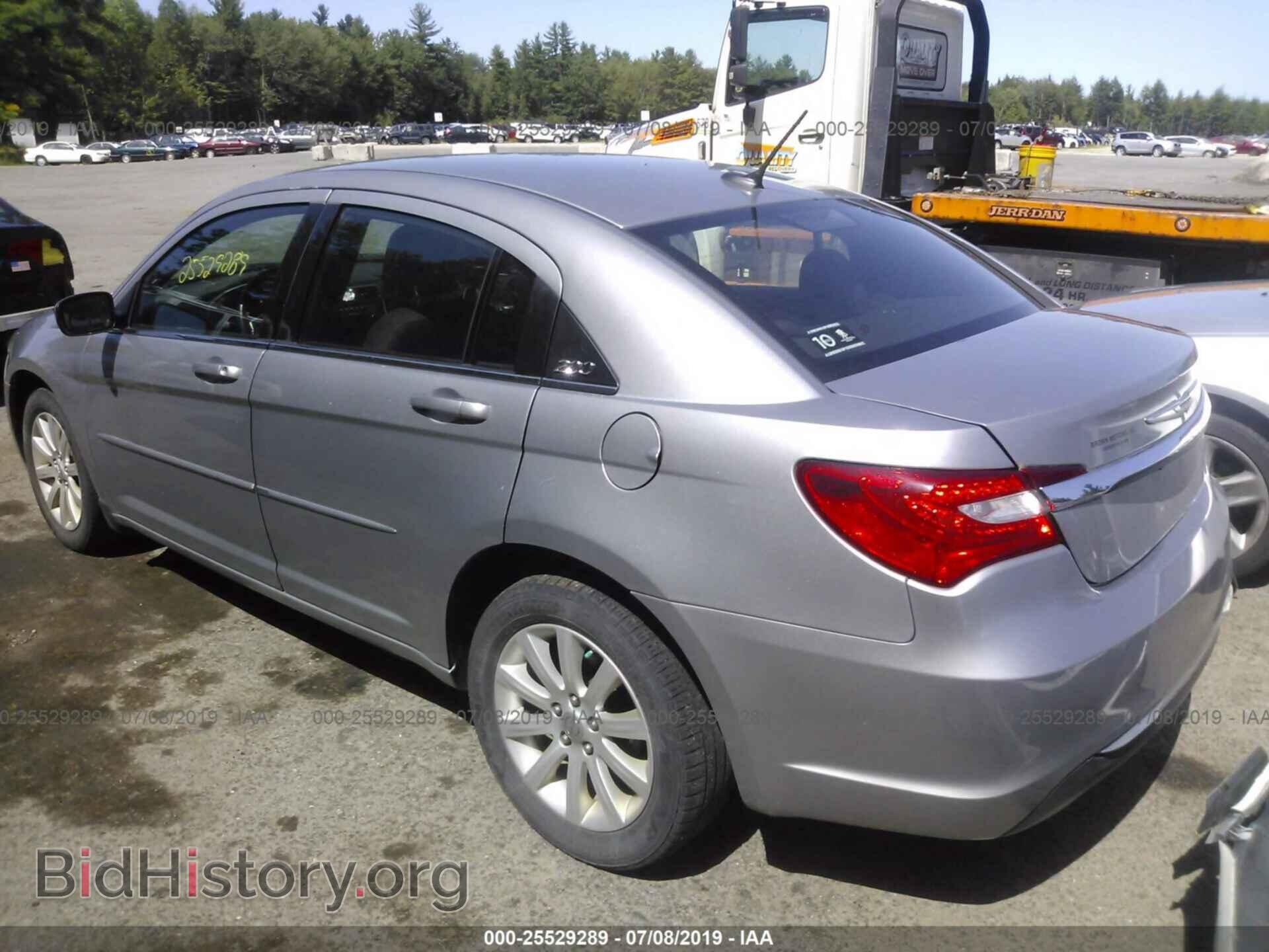 2013 CHRYSLER 200 - VIN: 1C3CCBBB1DN624711 - Фото 3