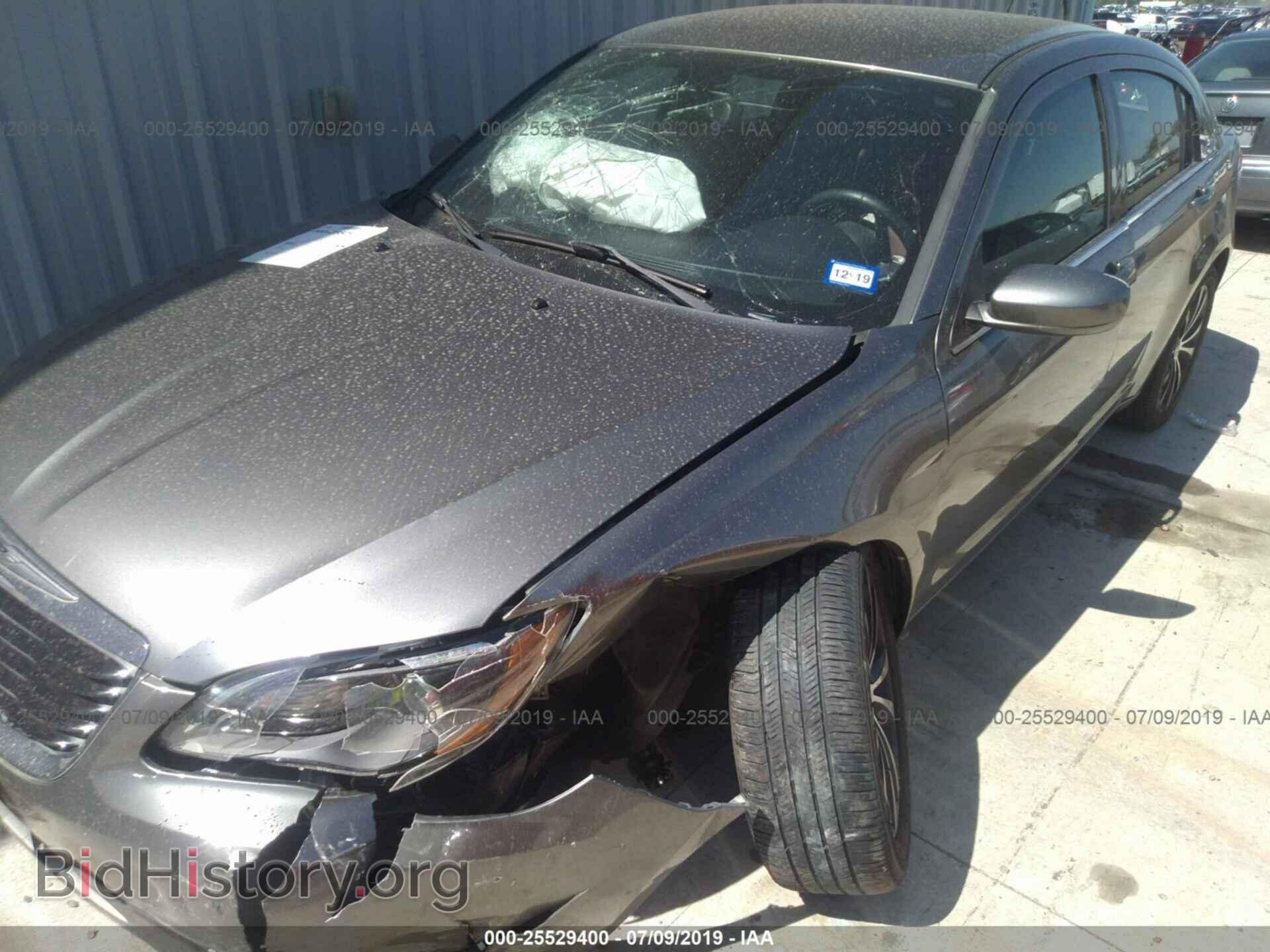 2013 CHRYSLER 200 - VIN: 1C3CCBBB2DN597292 - Photo 2