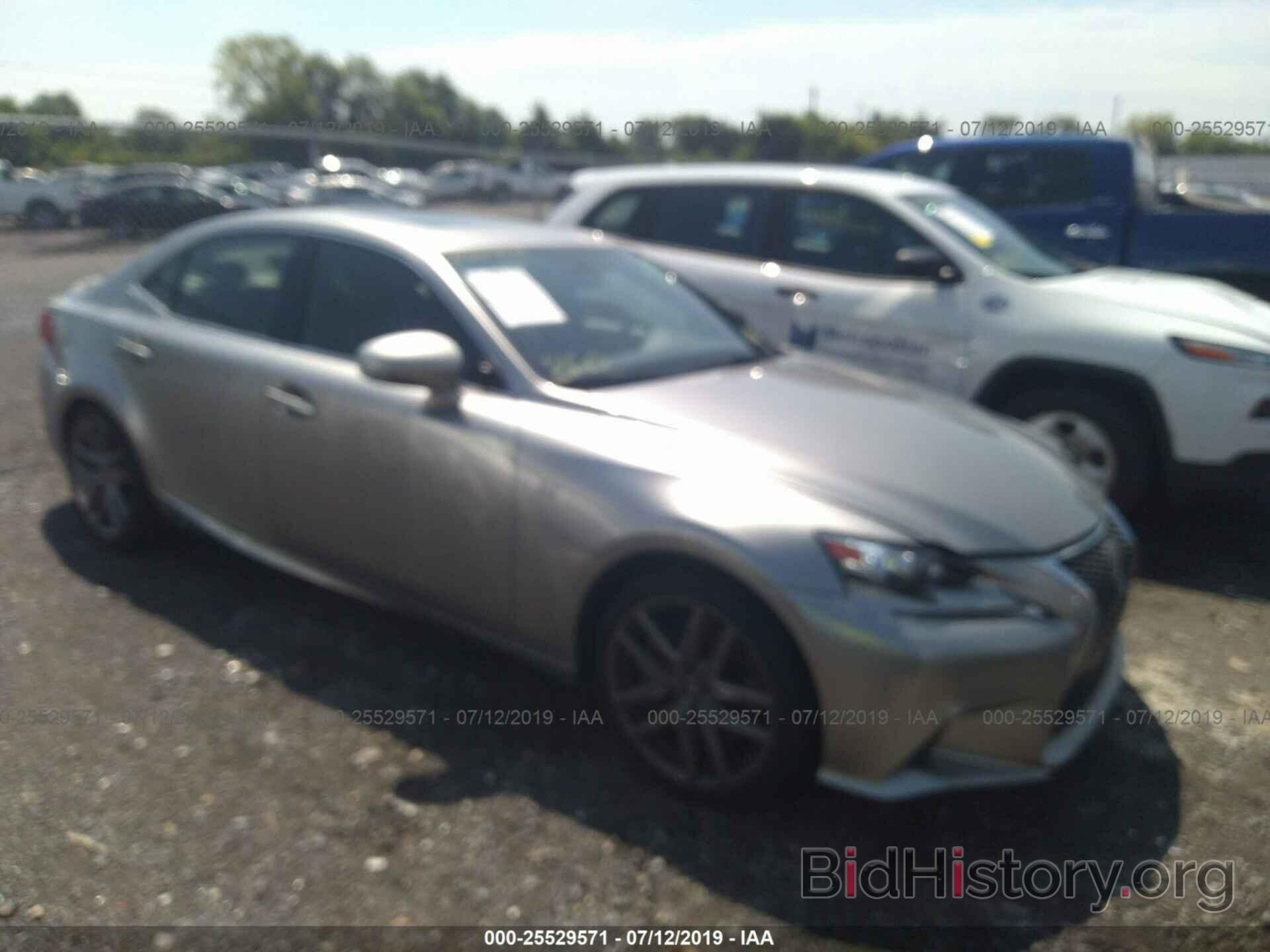 Photo JTHCM1D28G5013223 - LEXUS IS 2016