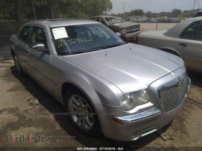 2005 Chrysler 300C, silver — VIN 2C3AA63H55H524273, IAAI