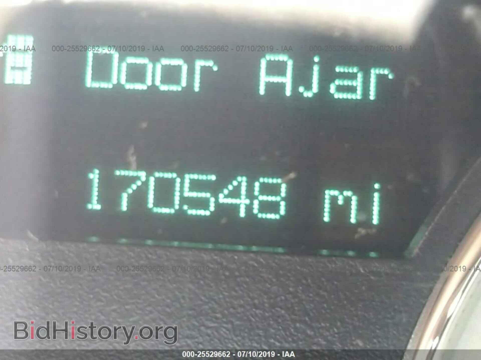 2005 CHRYSLER 300C - VIN: 2C3AA63H55H524273 - Фото 7