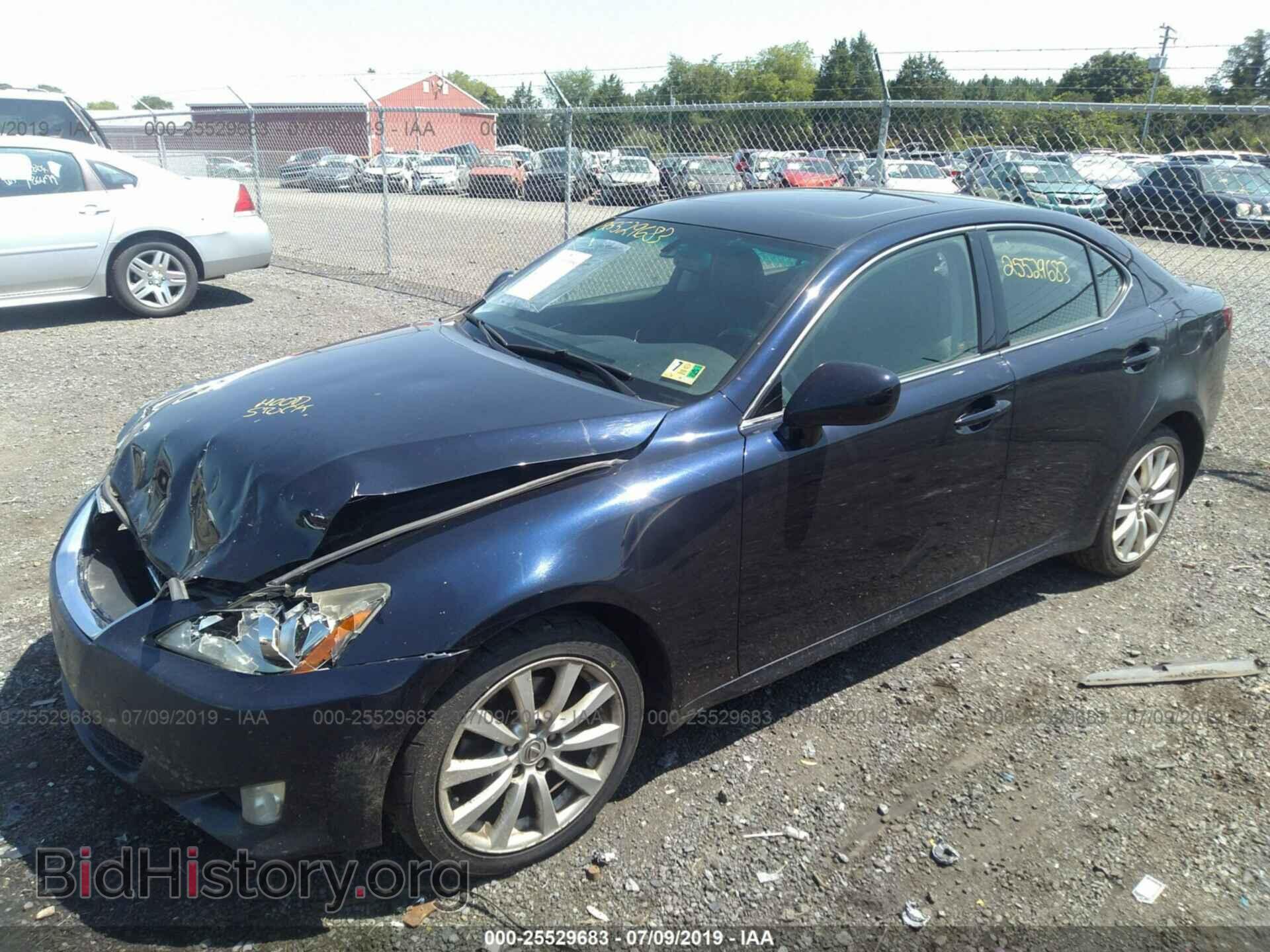 2007 LEXUS IS - VIN: JTHCK262472013004 - Фото 2