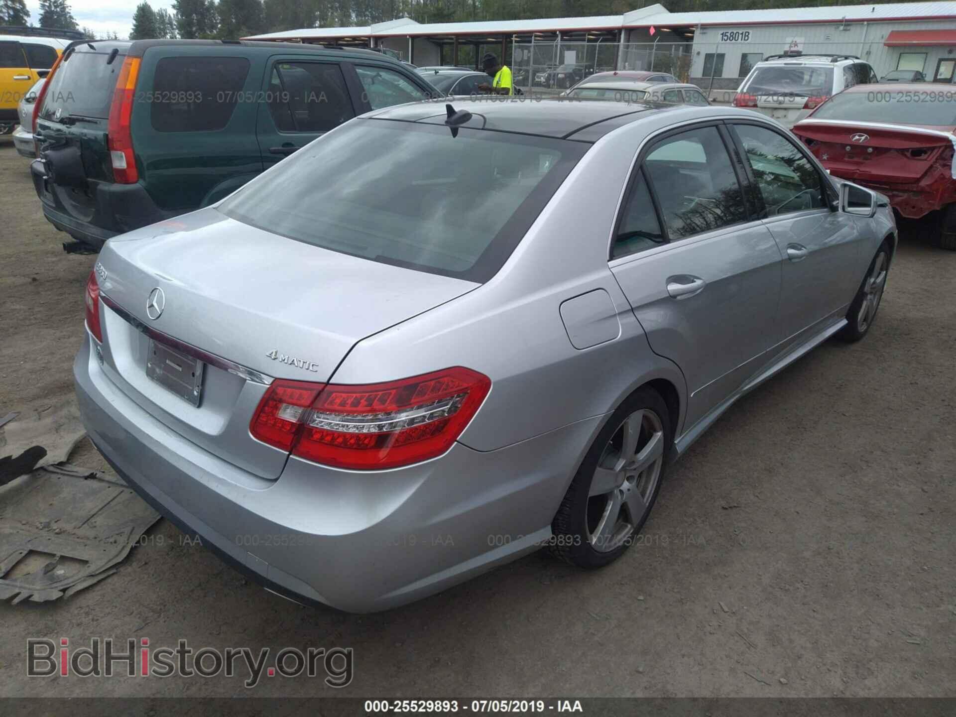 2010 MERCEDES-BENZ E - VIN: WDDHF8HB9AA257942 - Photo 4