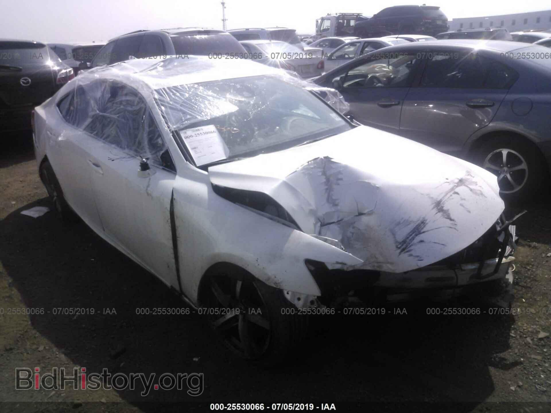 Photo JTHCM1D23H5020355 - LEXUS IS 2017