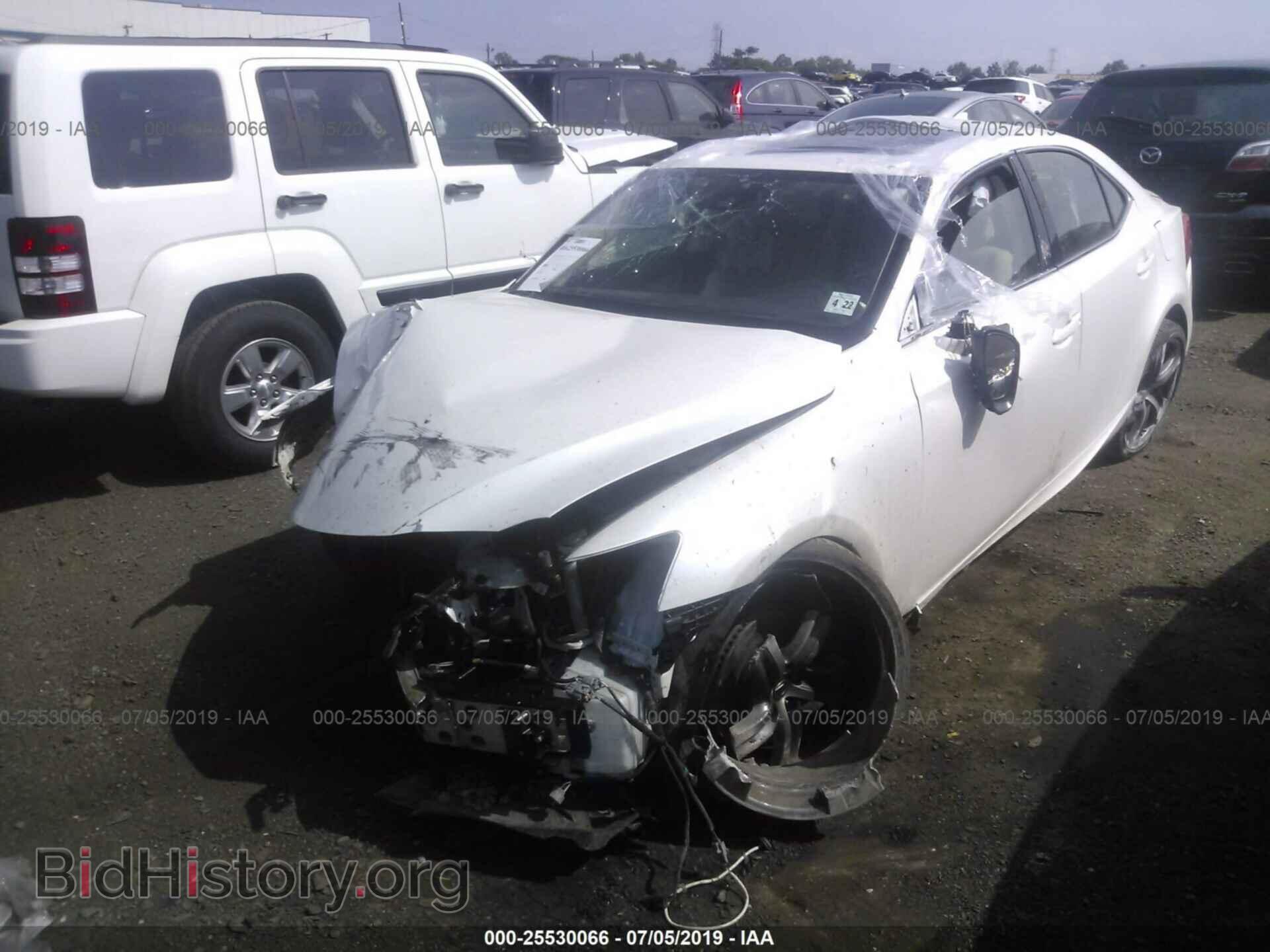 2017 LEXUS IS - VIN: JTHCM1D23H5020355 - Photo 2