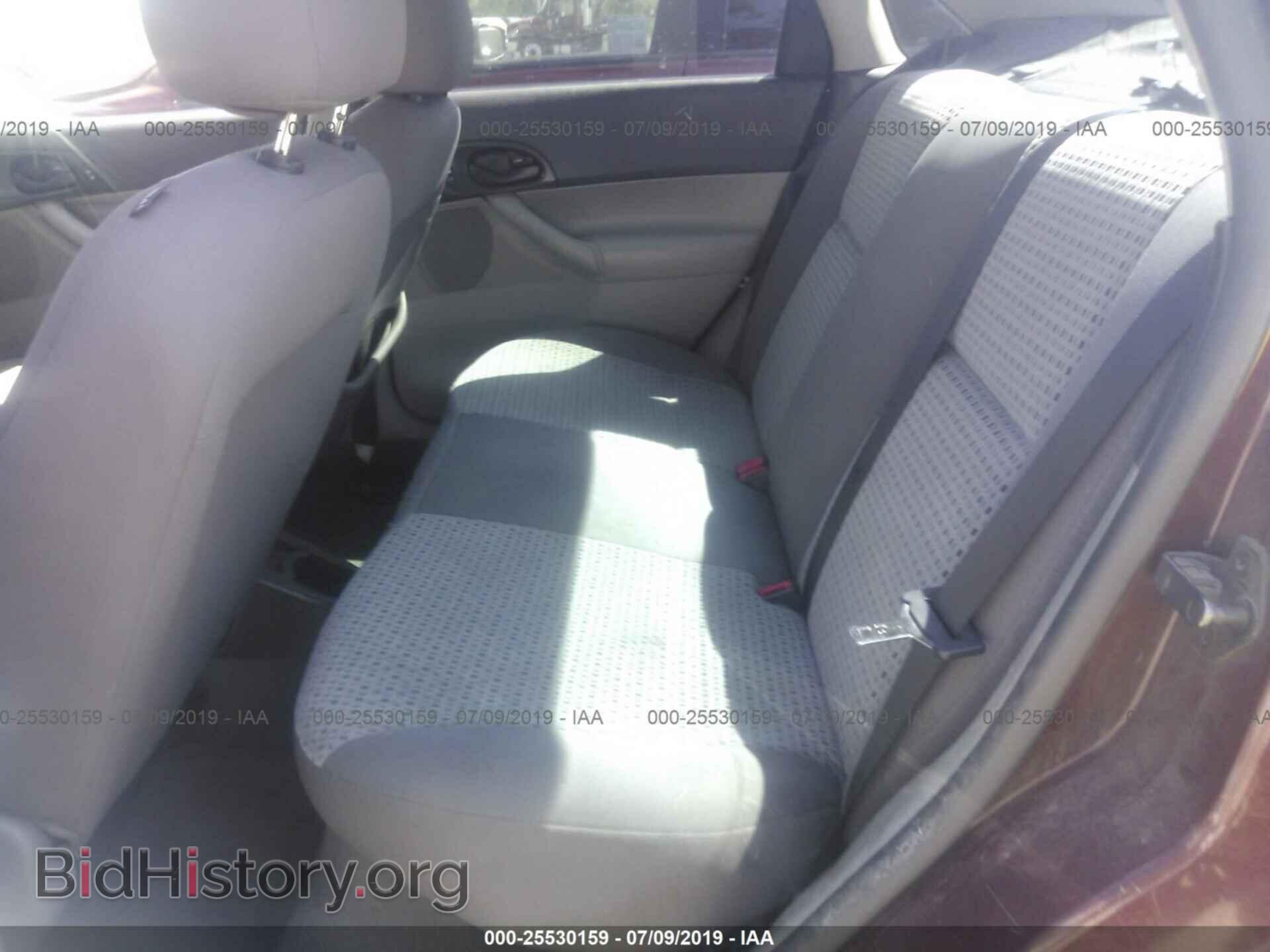2007 FORD FOCUS - VIN: 1FAHP34N47W217070 - Photo 8