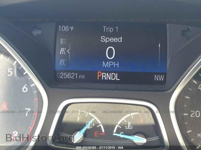 2016 Ford FOCUS (VIN 1FADP3F22GL336612) — фото 7 из 10