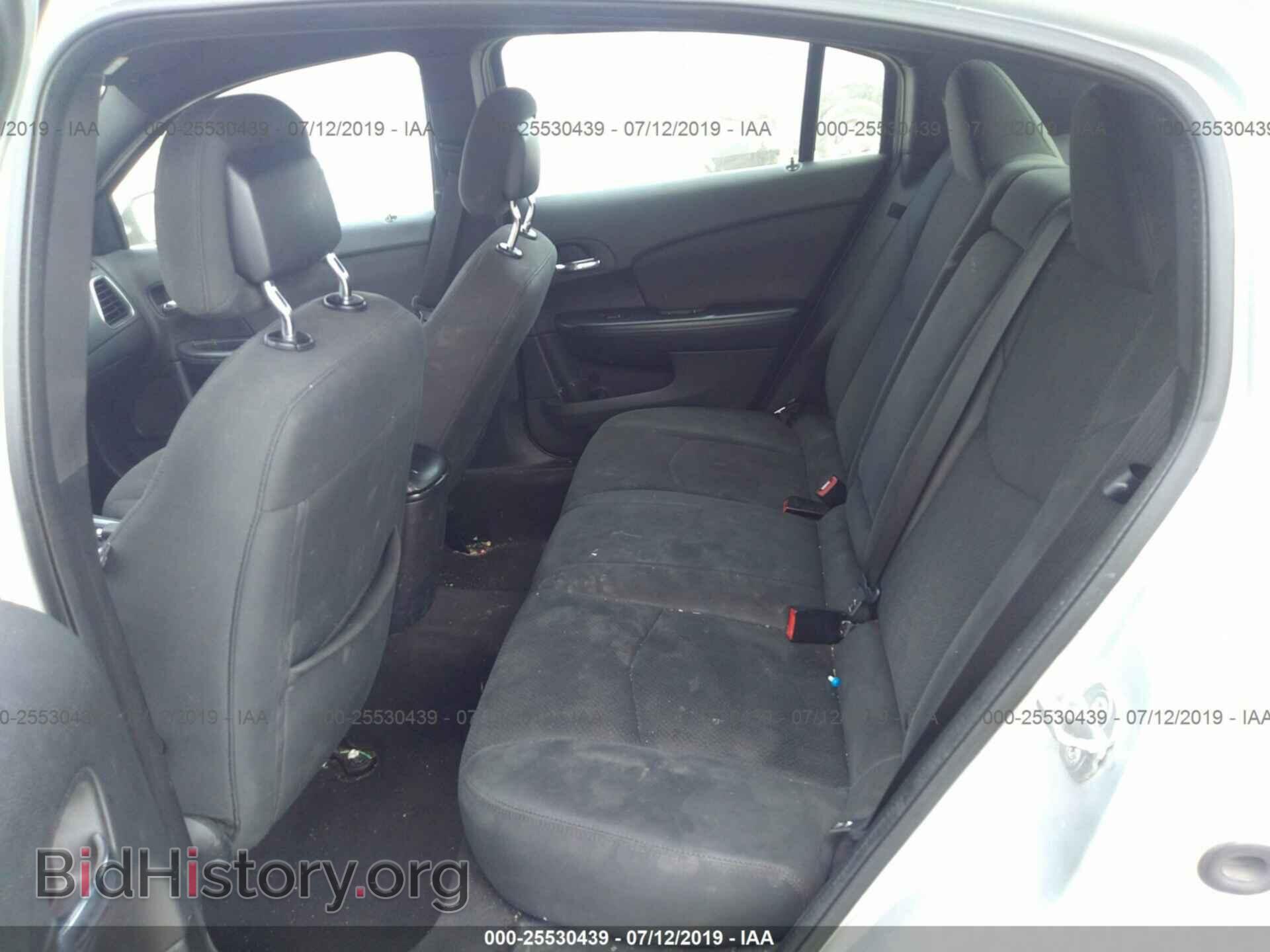 2011 CHRYSLER 200 - VIN: 1C3BC1FB9BN575805 - Фото 8