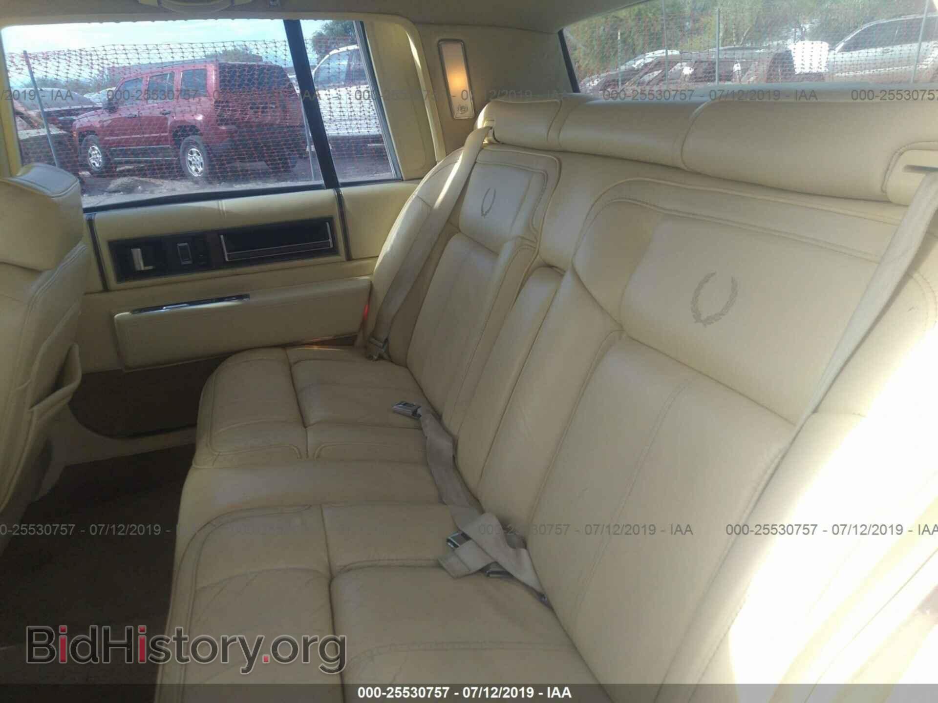 1990 CADILLAC DEVILLE - VIN: 1G6CD5334L4265945 - Фото 8