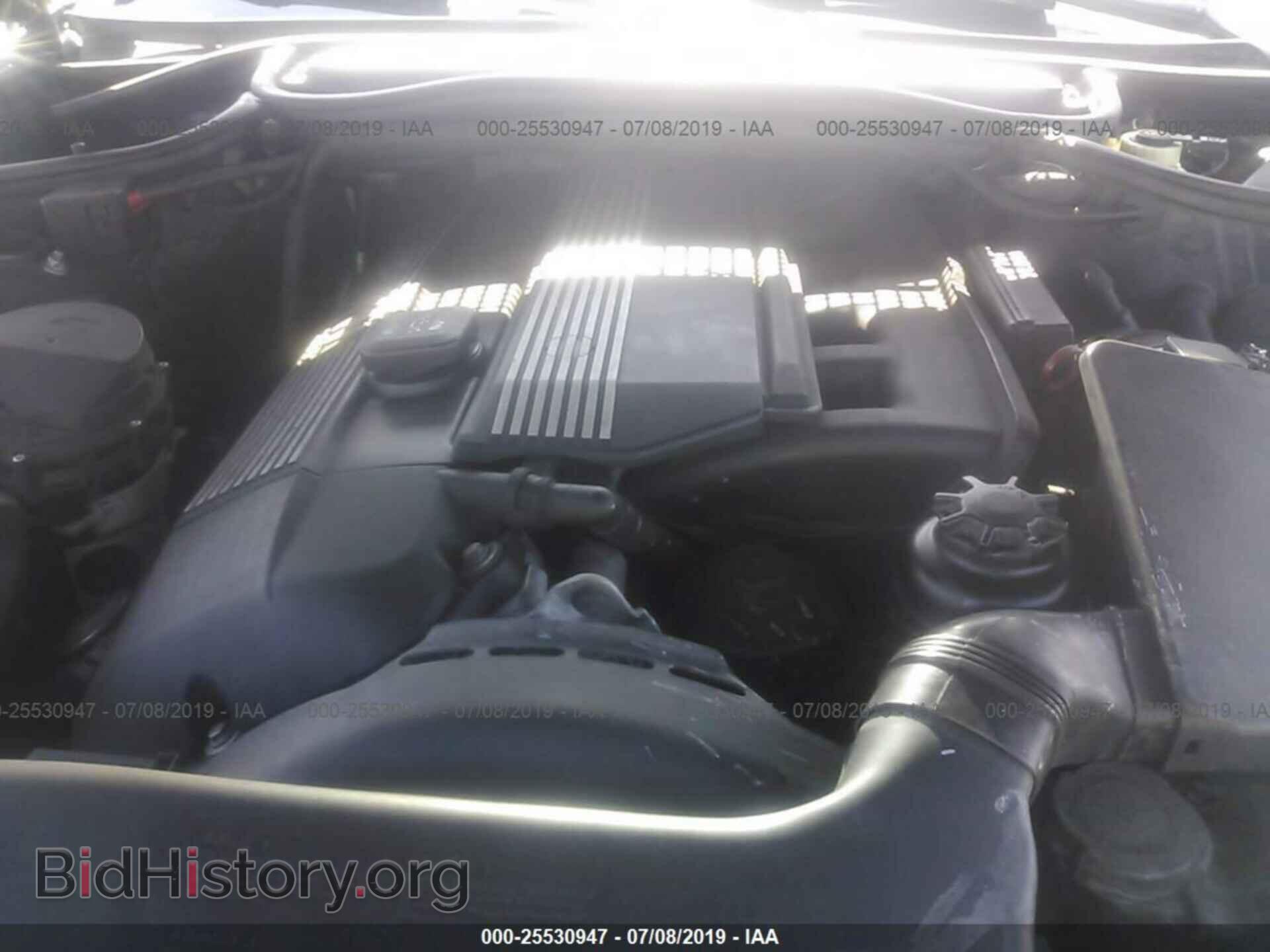 2003 BMW 330 - VIN: WBAEV53493KM28190 - Фото 10