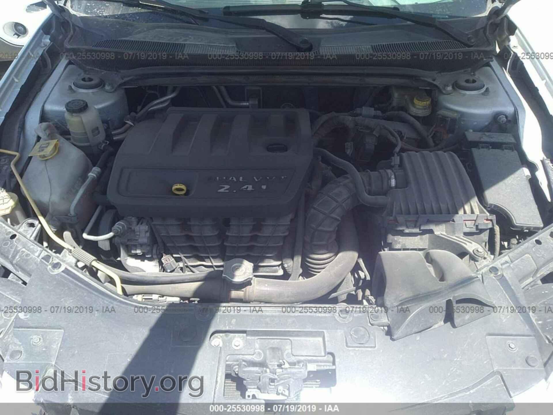 2012 CHRYSLER 200 - VIN: 1C3CCBBB2CN100515 - Фото 10