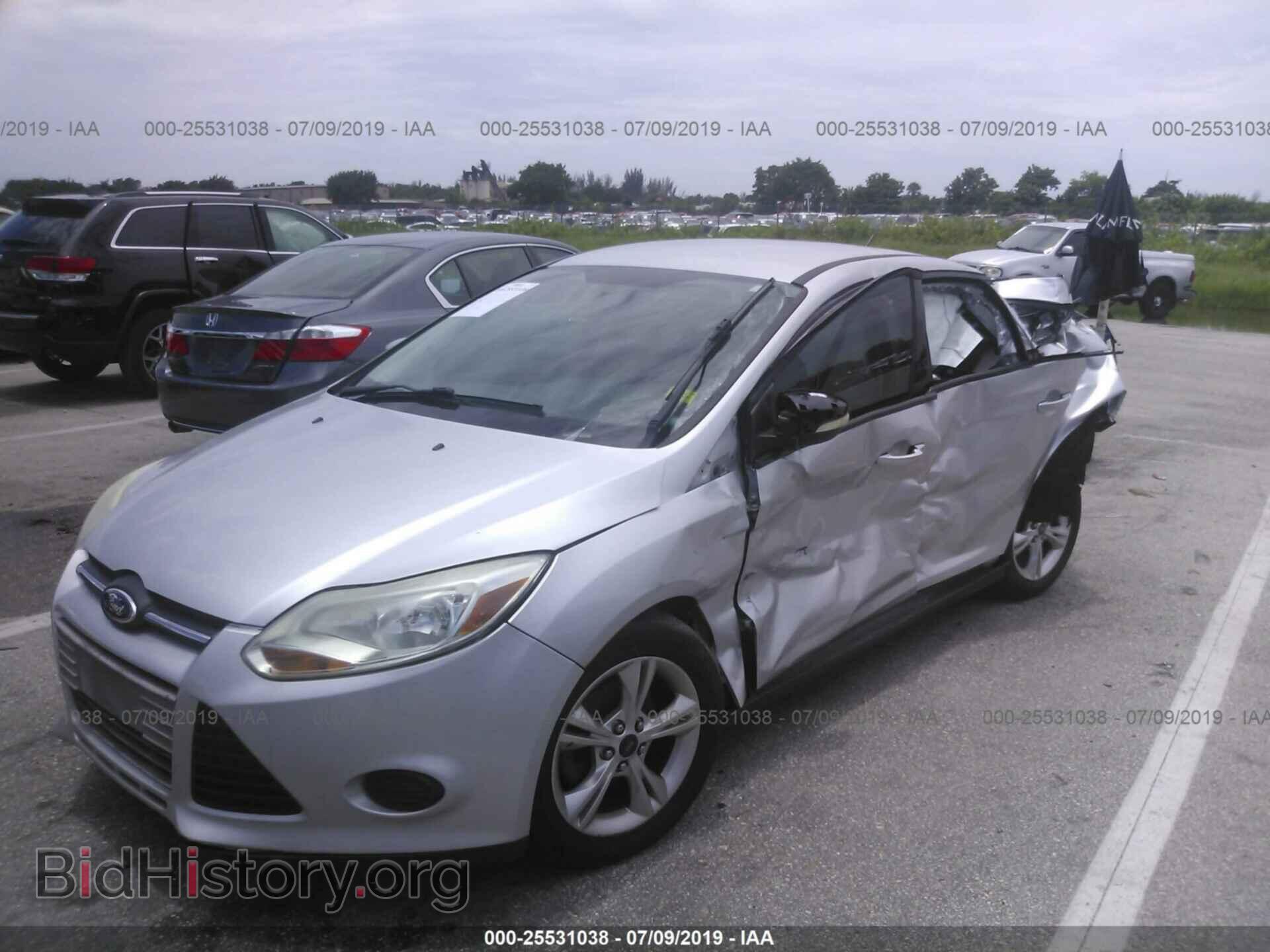 2014 FORD FOCUS - VIN: 1FADP3F26EL275357 - Фото 2