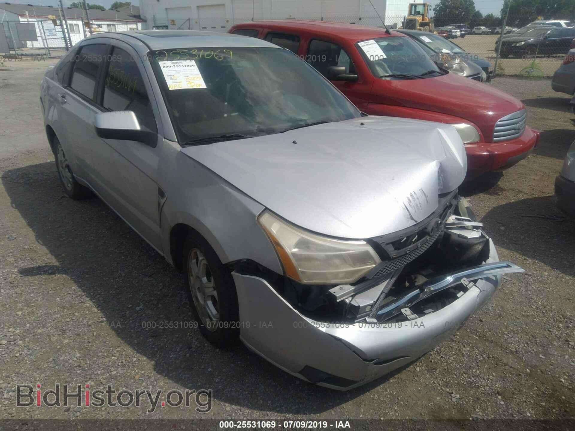 Фотография 1FAHP35N88W237693 - FORD FOCUS 2008